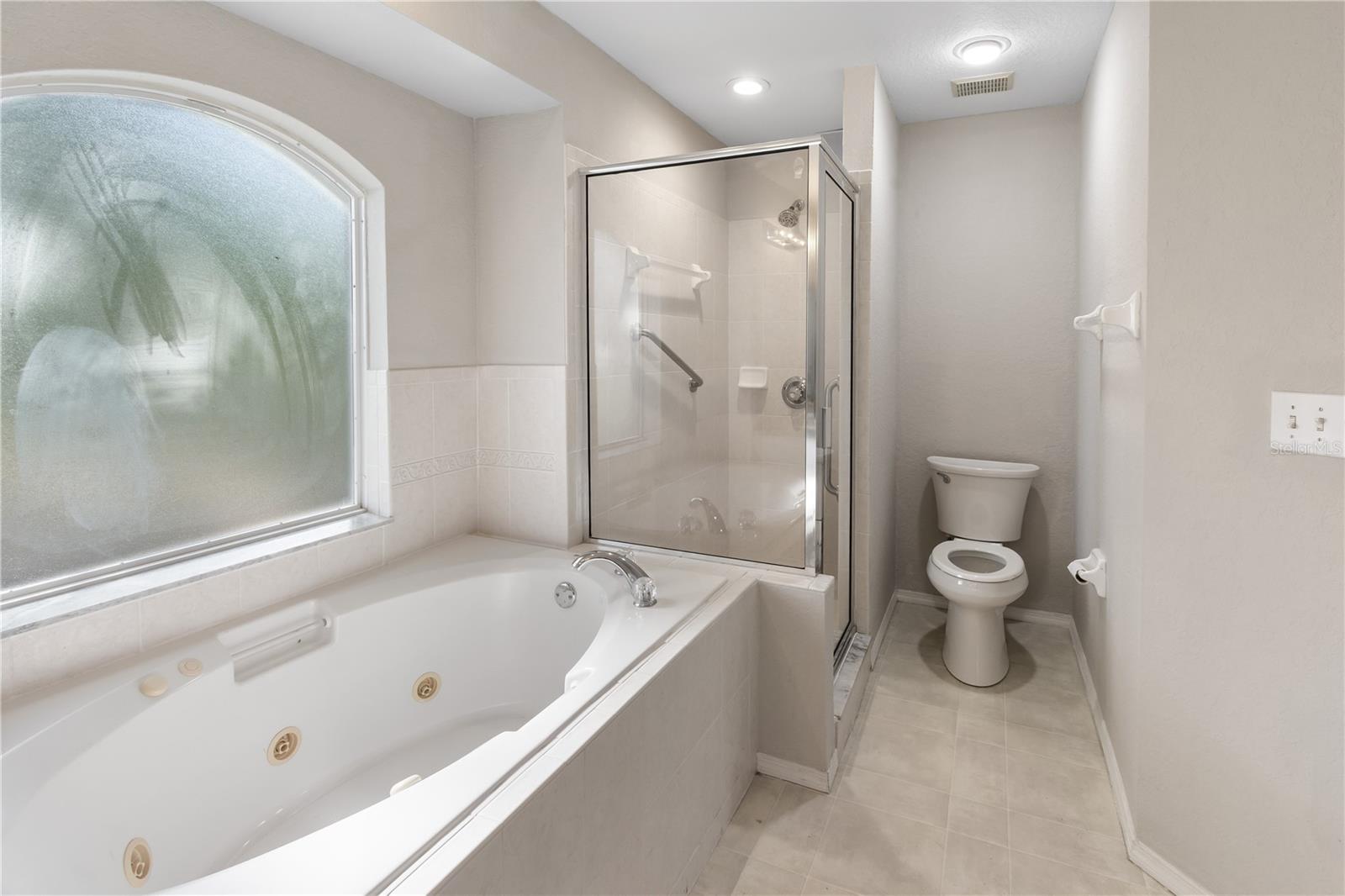 DINNER LAKE SHORES PH 1 - Residential