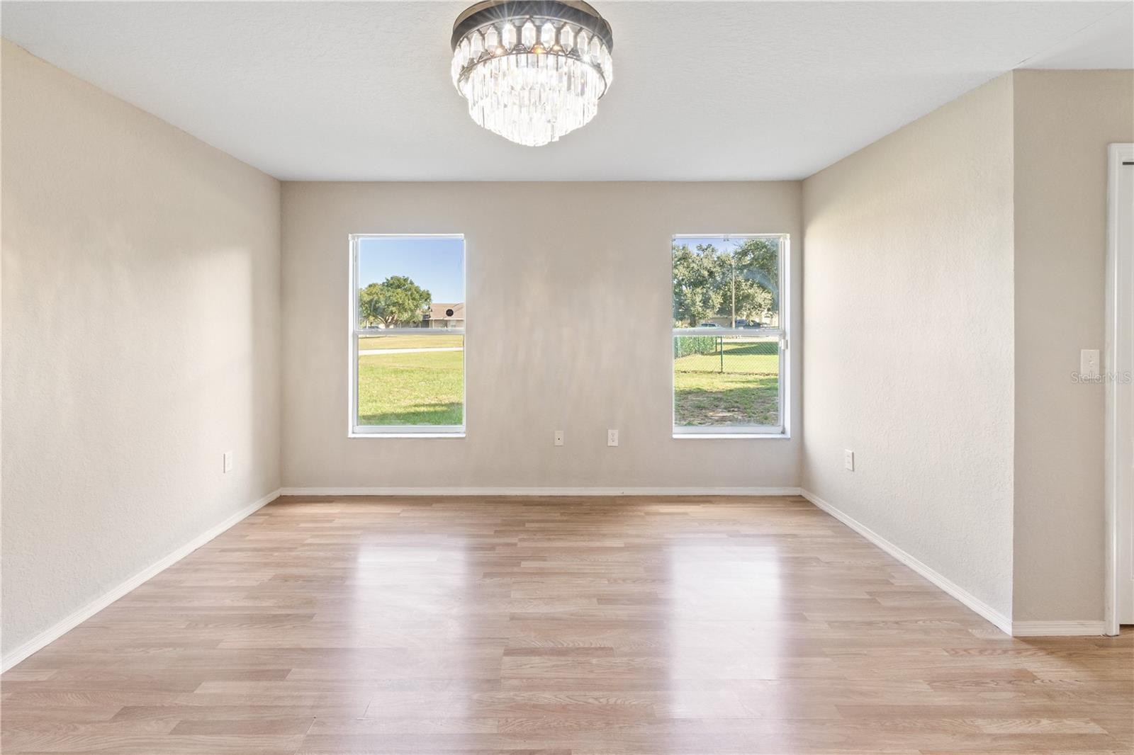 DINNER LAKE SHORES PH 1 - Residential