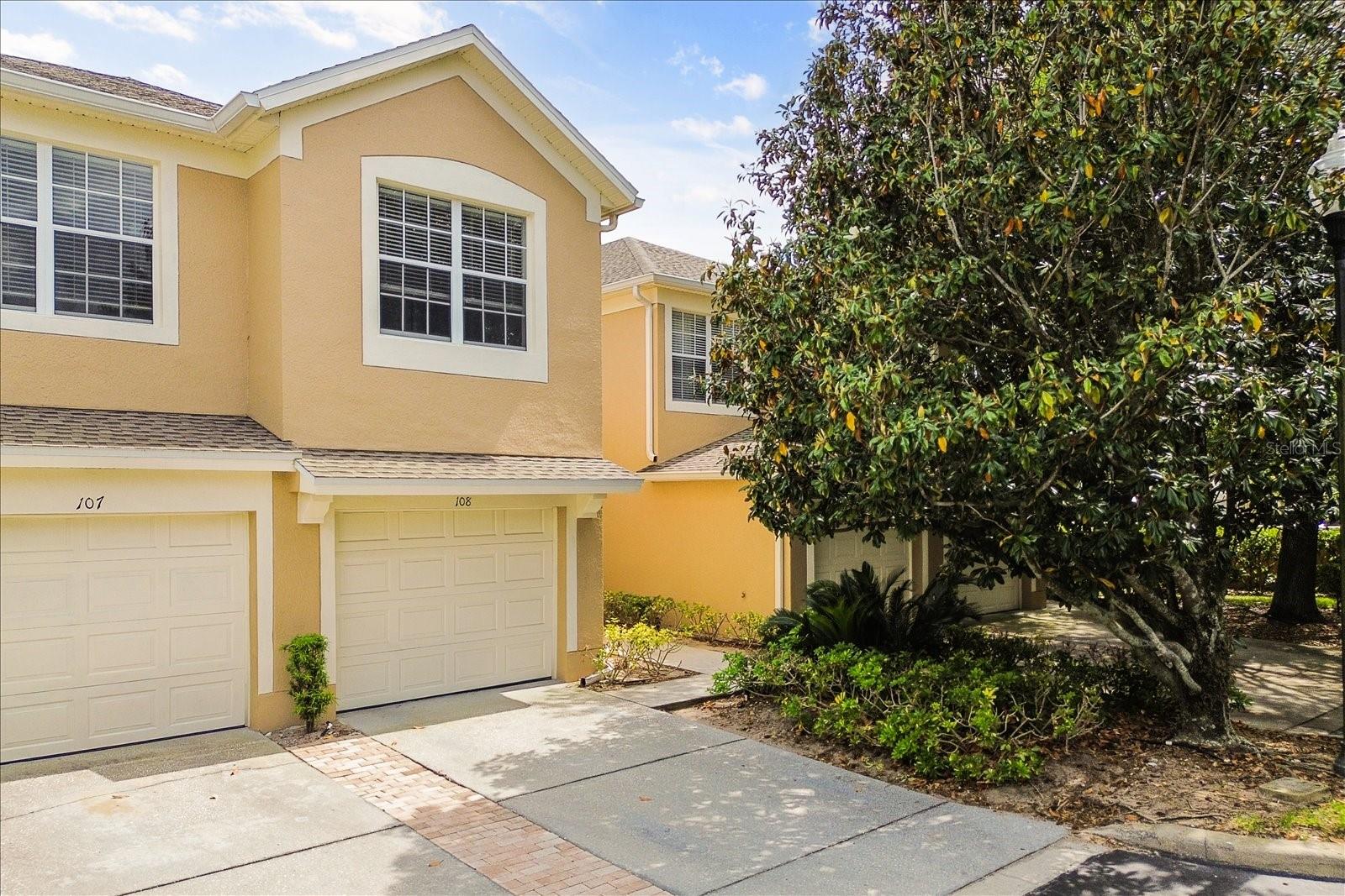 CARRIAGE HOMES/STONEBRIDGE COM - Residential