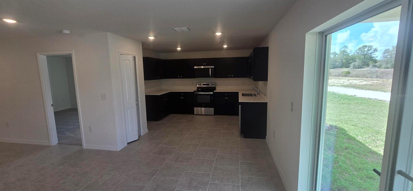 POINCIANA NEIGHBORHOOD 2 EAST VILLAGE 7 - Residential