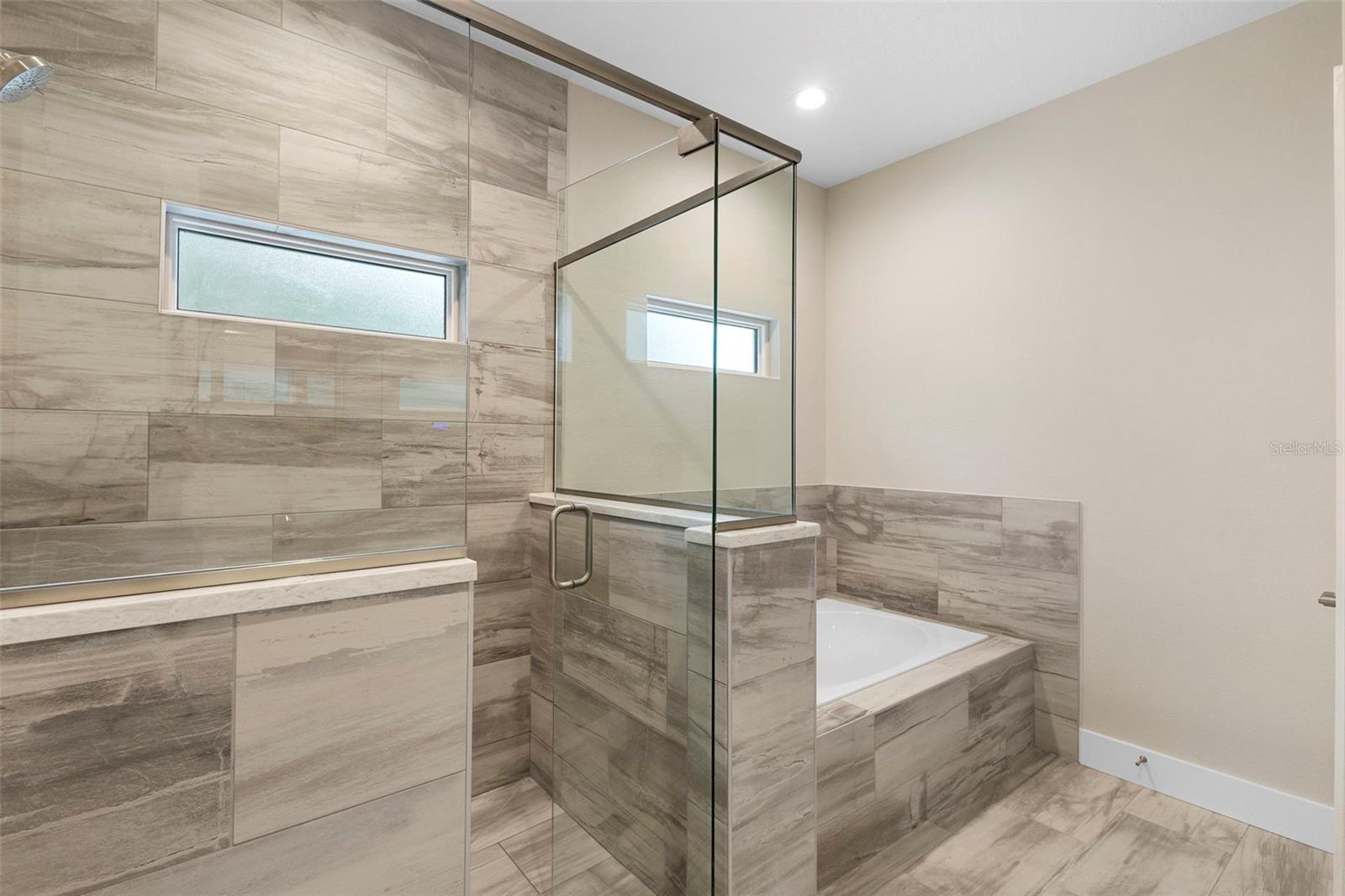 LAKE HELEN BLKS 51 & 60 BLAKEWOOD RESUB RESUB - Residential