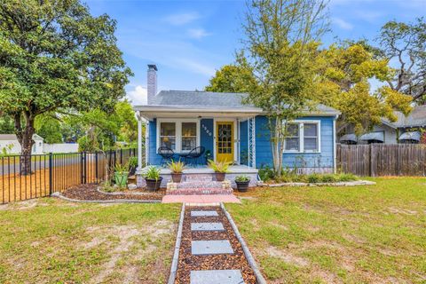 Photo of 1300 E Henry Avenue, Tampa, FL 33604 (MLS # TB8473037)