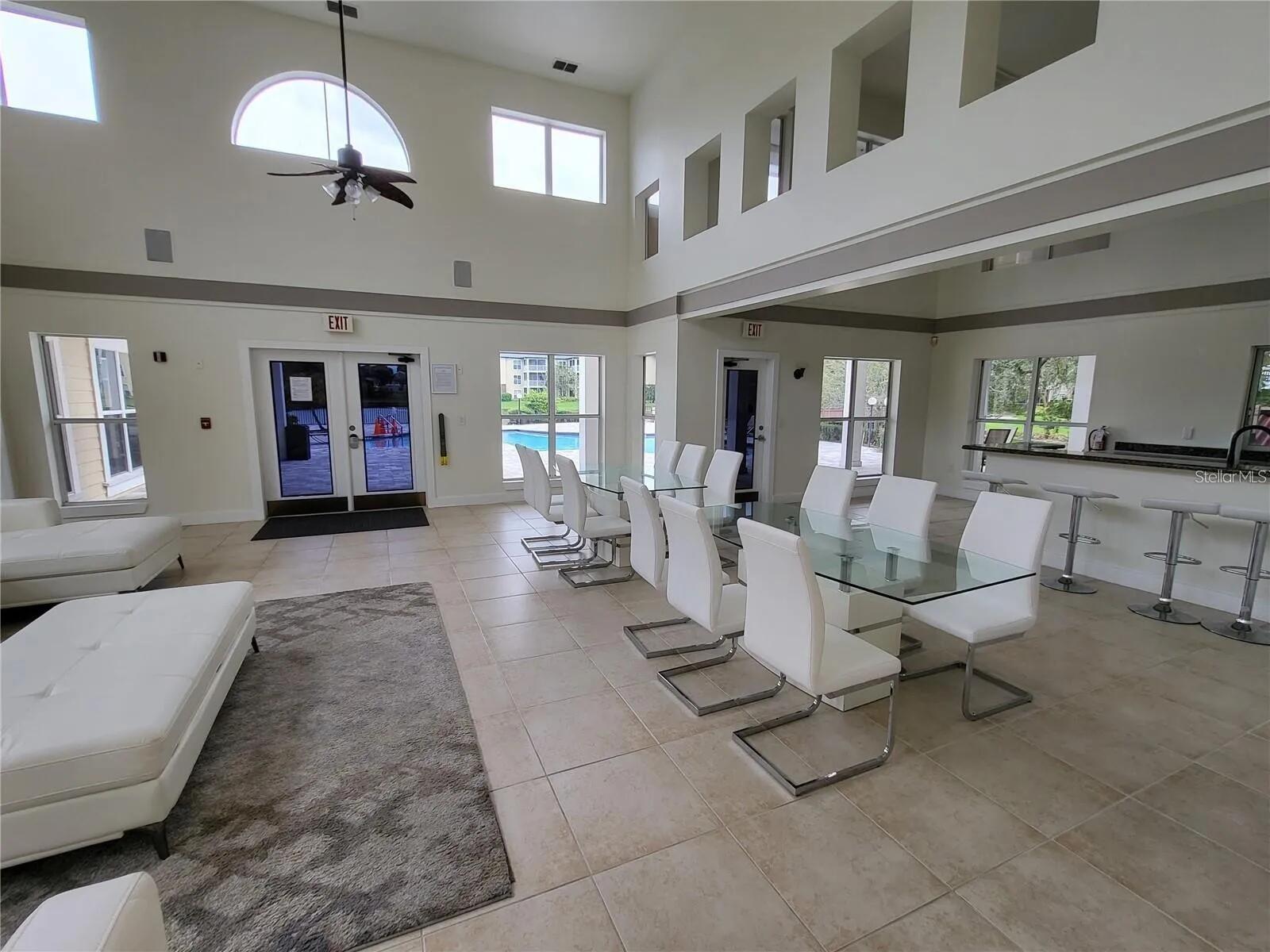 THE LANDINGS OF TAMPA A CONDOM - Residential