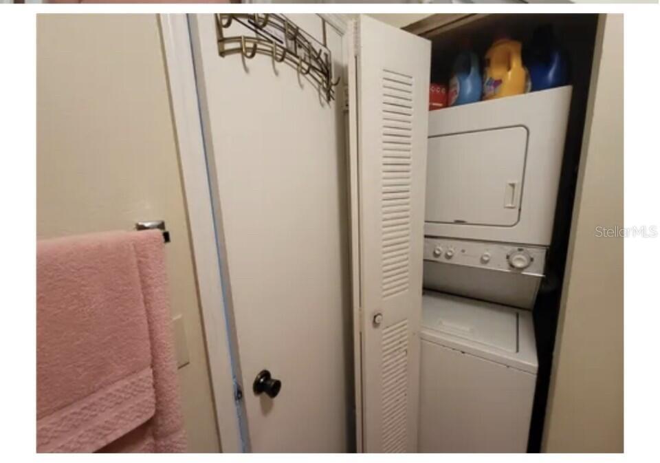 THE LANDINGS OF TAMPA A CONDOM - Residential