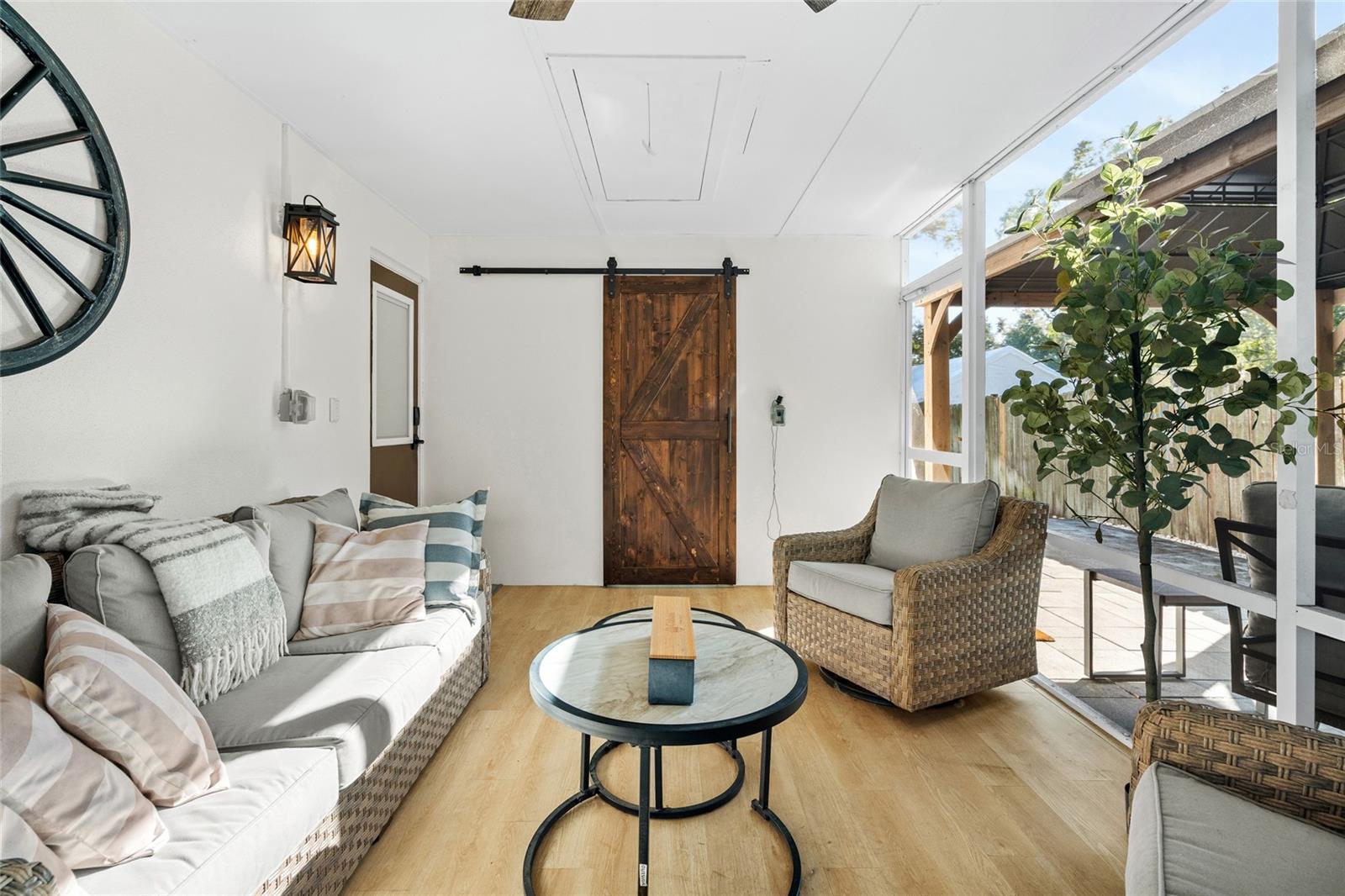 PEACEFUL VISTA HOMES - Residential