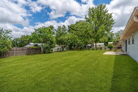 Tiny photo for 4515 SE 59th Street, Ocala, FL 34480 (MLS # OM724110)
