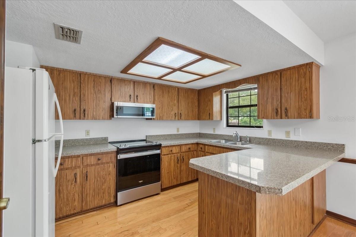 HIGH POINT - Residential