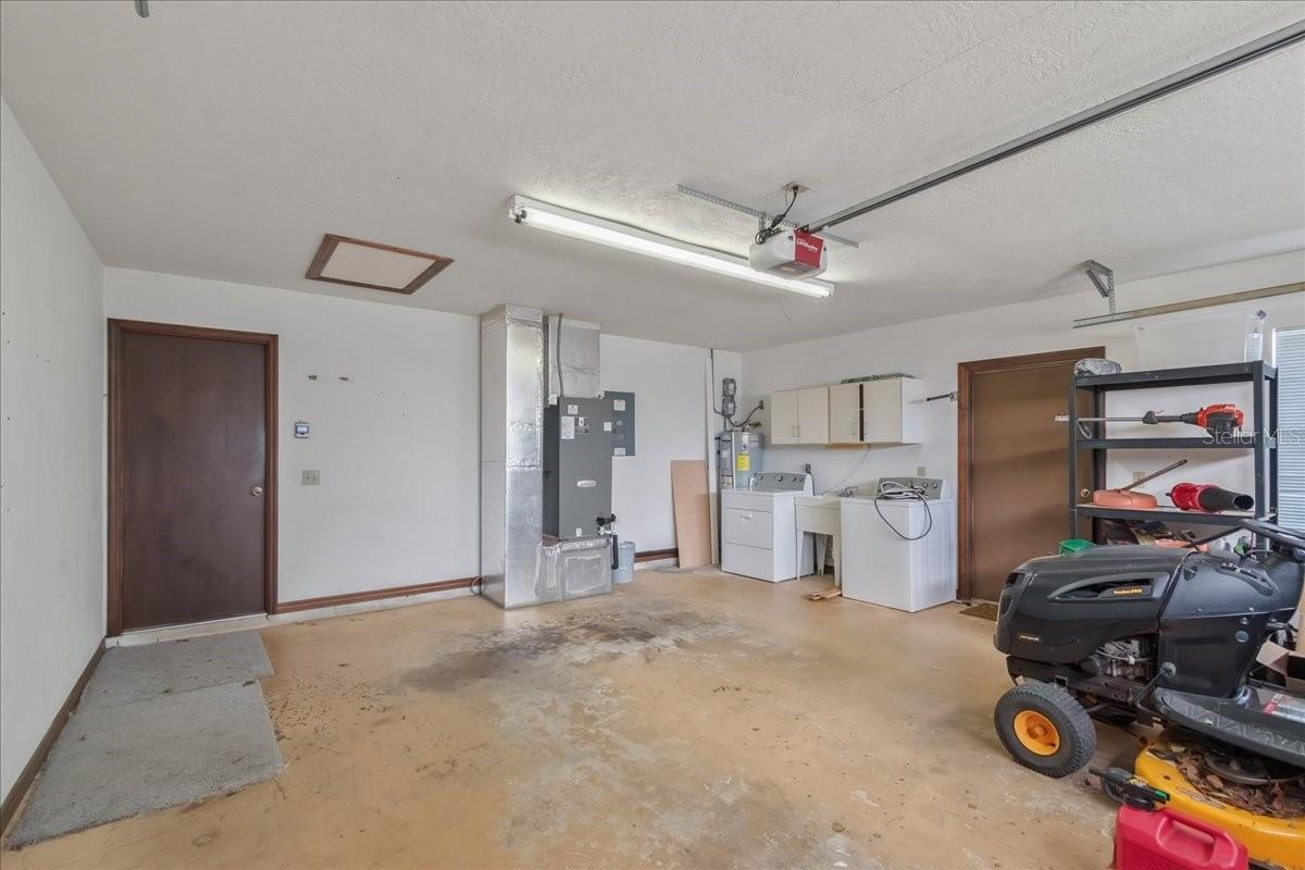 HIGH POINT - Residential