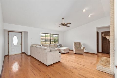 Tiny photo for 4515 SE 59th Street, Ocala, FL 34480 (MLS # OM724110)