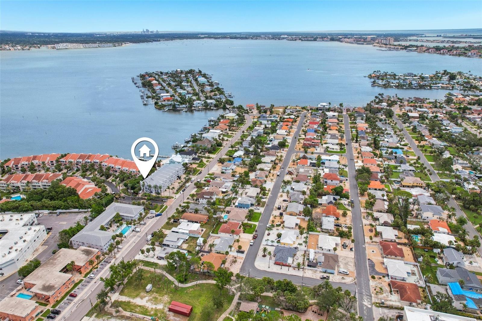DOLPHIN COVE ST PETE BEACH - Residential