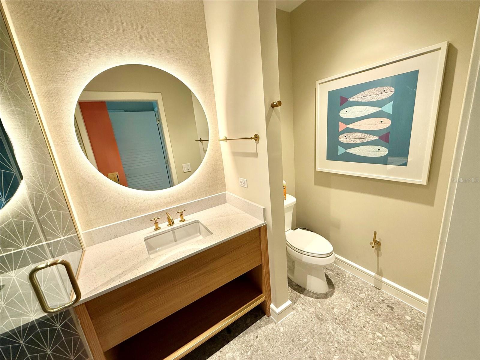SUNSET WALK HOTEL CONDO PH 1 - Residential Lease
