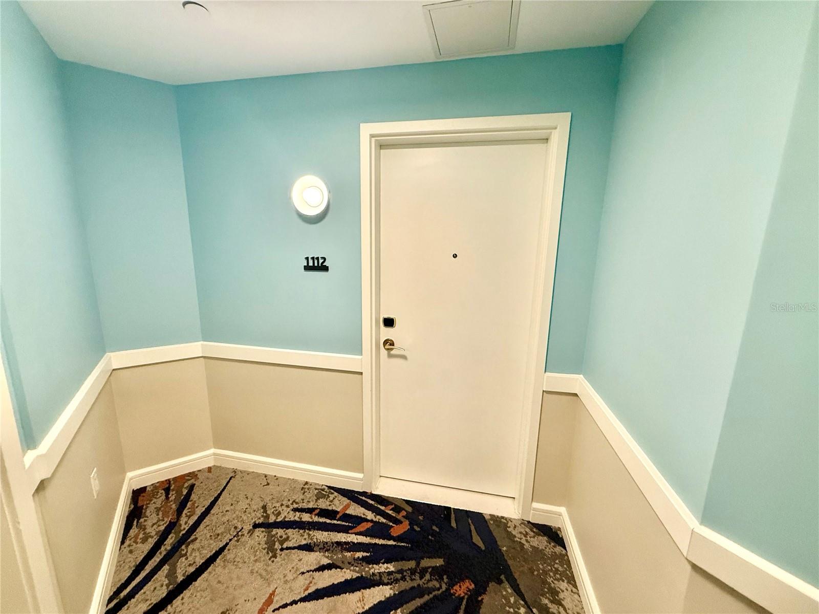 SUNSET WALK HOTEL CONDO PH 1 - Residential Lease