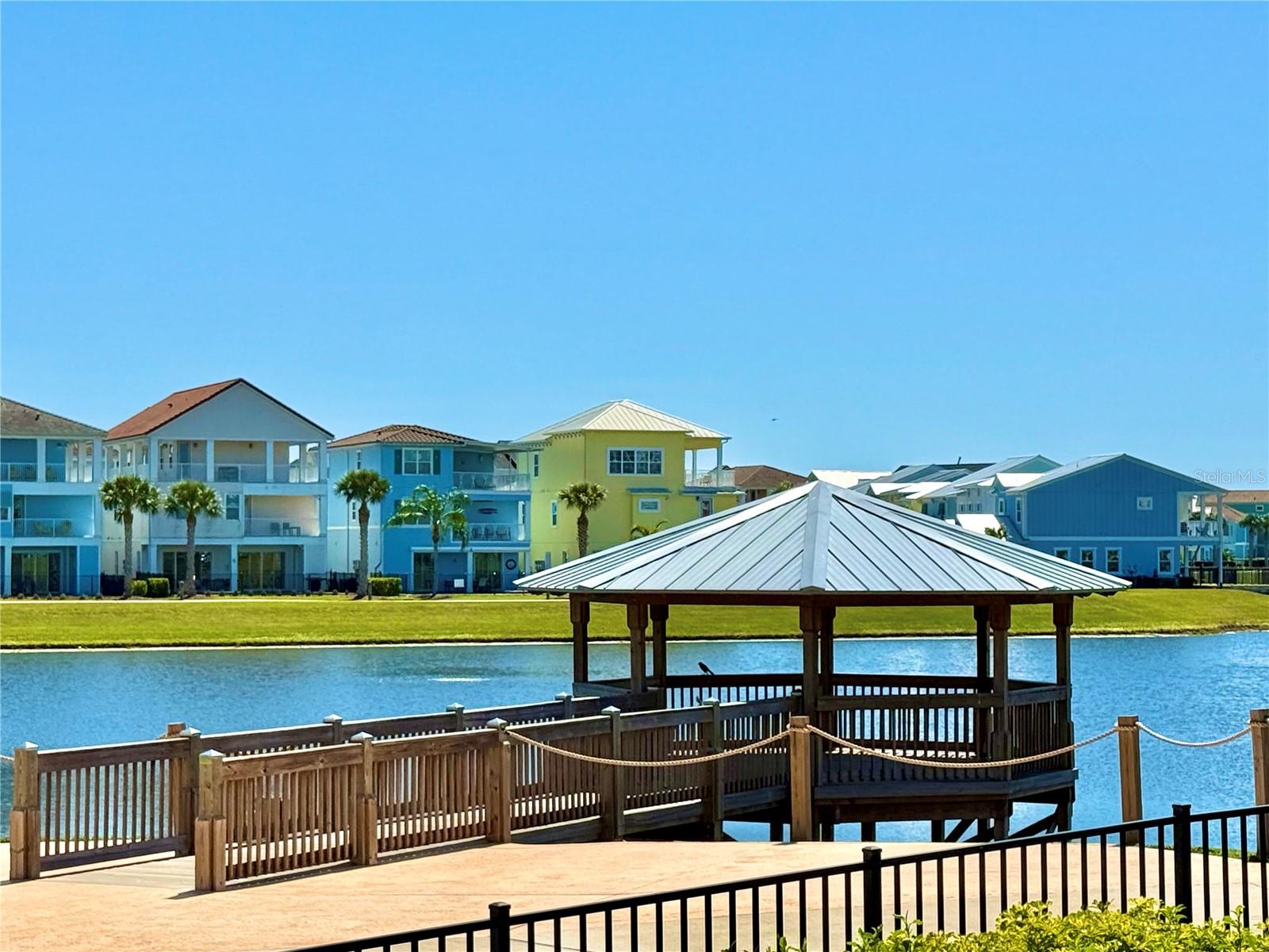 SUNSET WALK HOTEL CONDO PH 1 - Residential Lease