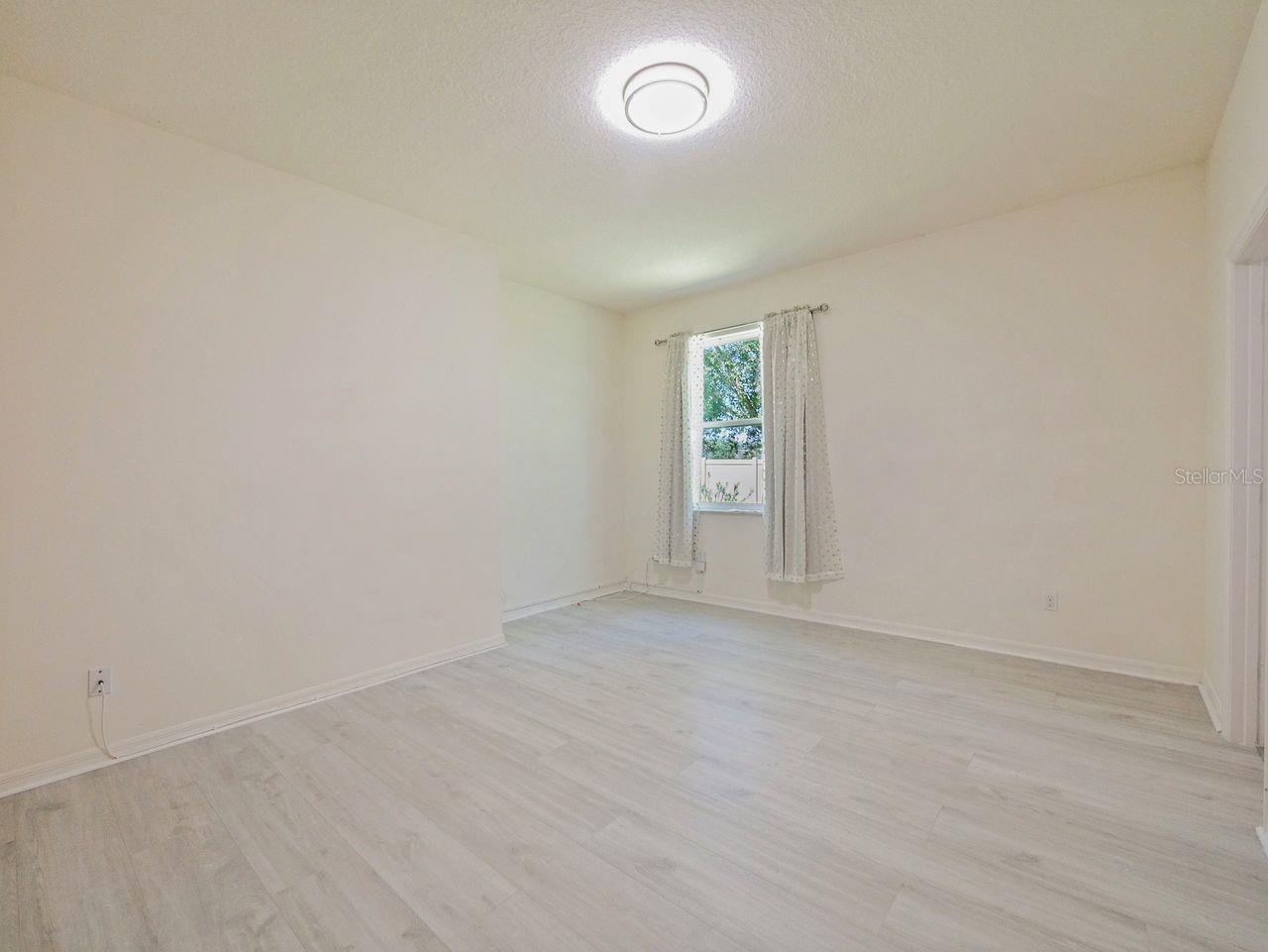 SAWGRASS PLANTATION PH 1B SEC - Residential Lease