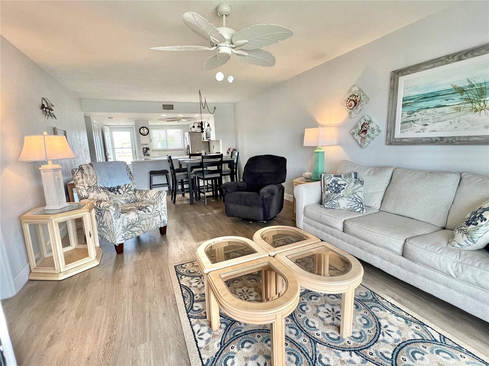 EGRET POINTE PH 03 - Residential