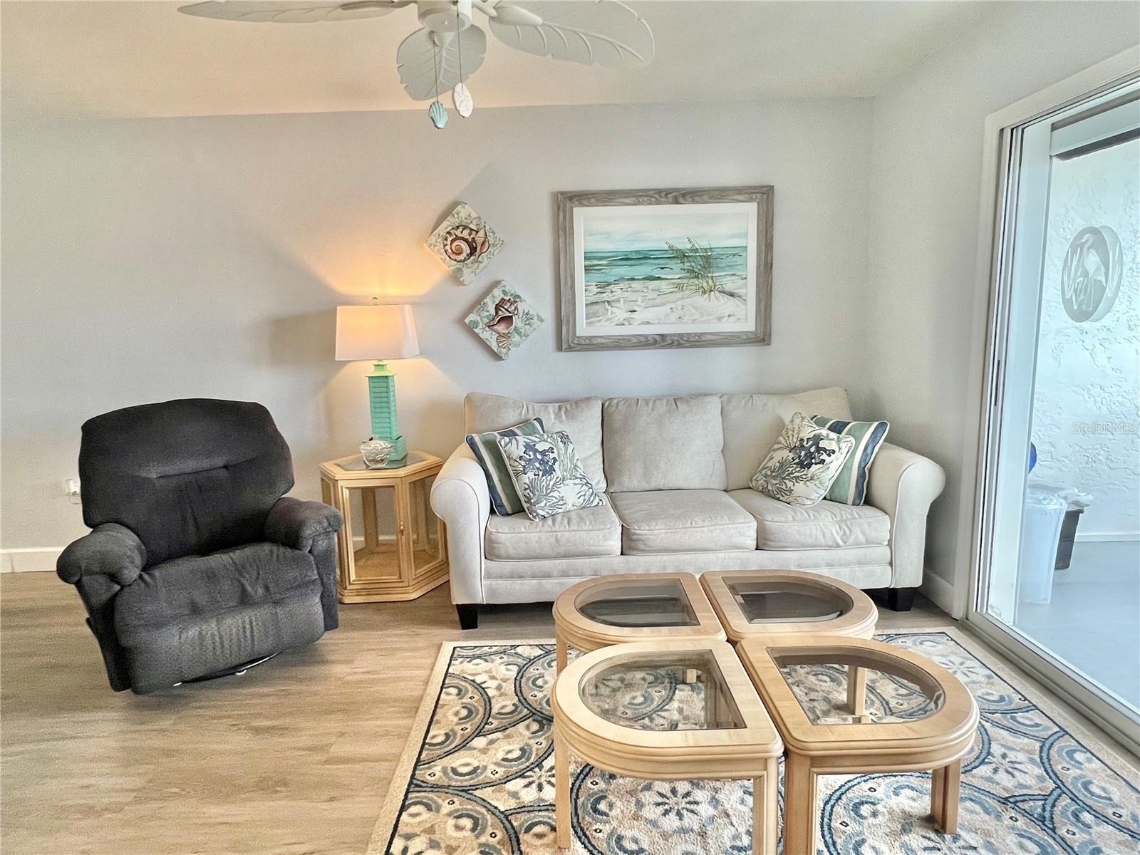 EGRET POINTE PH 03 - Residential