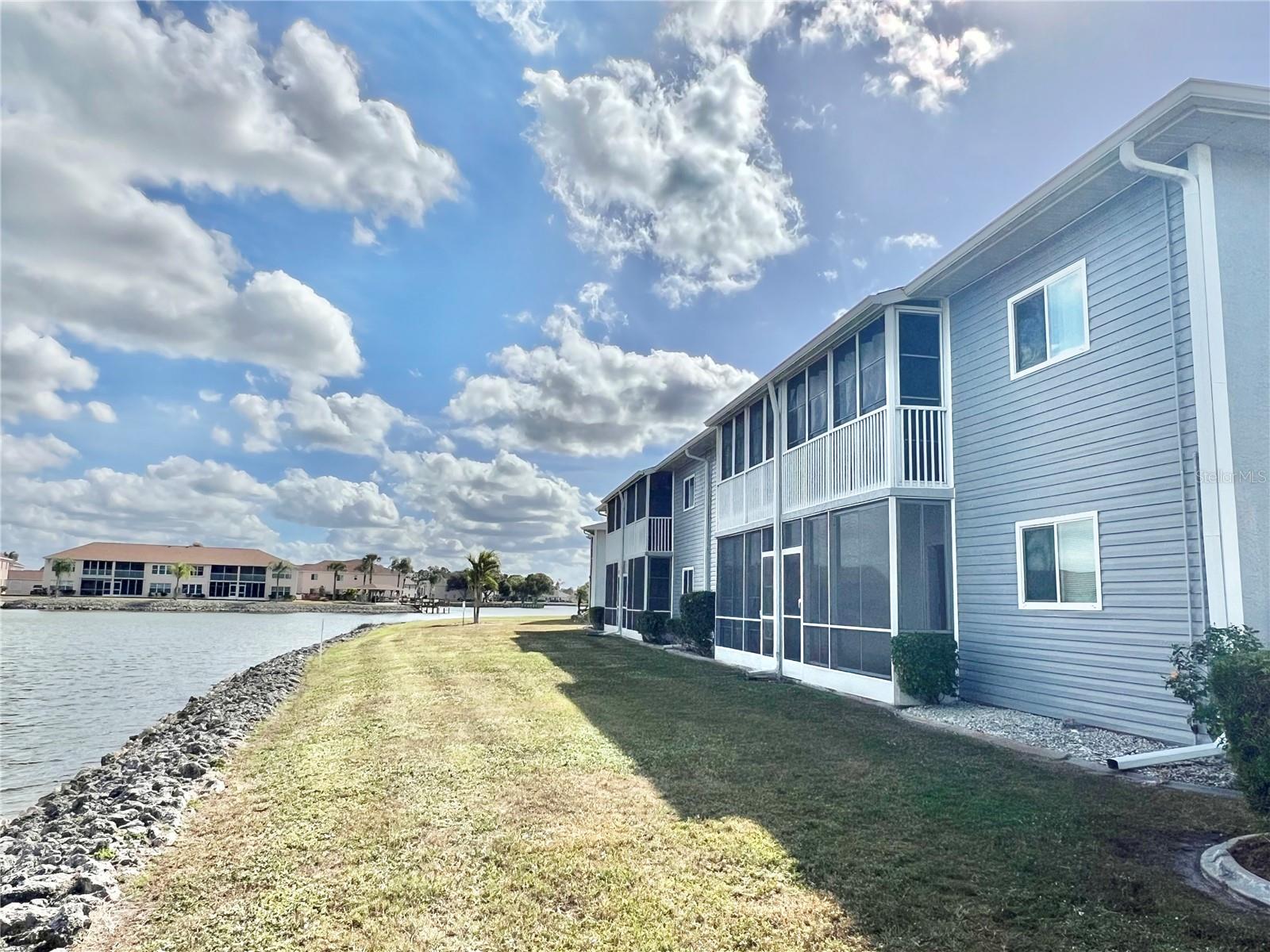 EGRET POINTE PH 03 - Residential