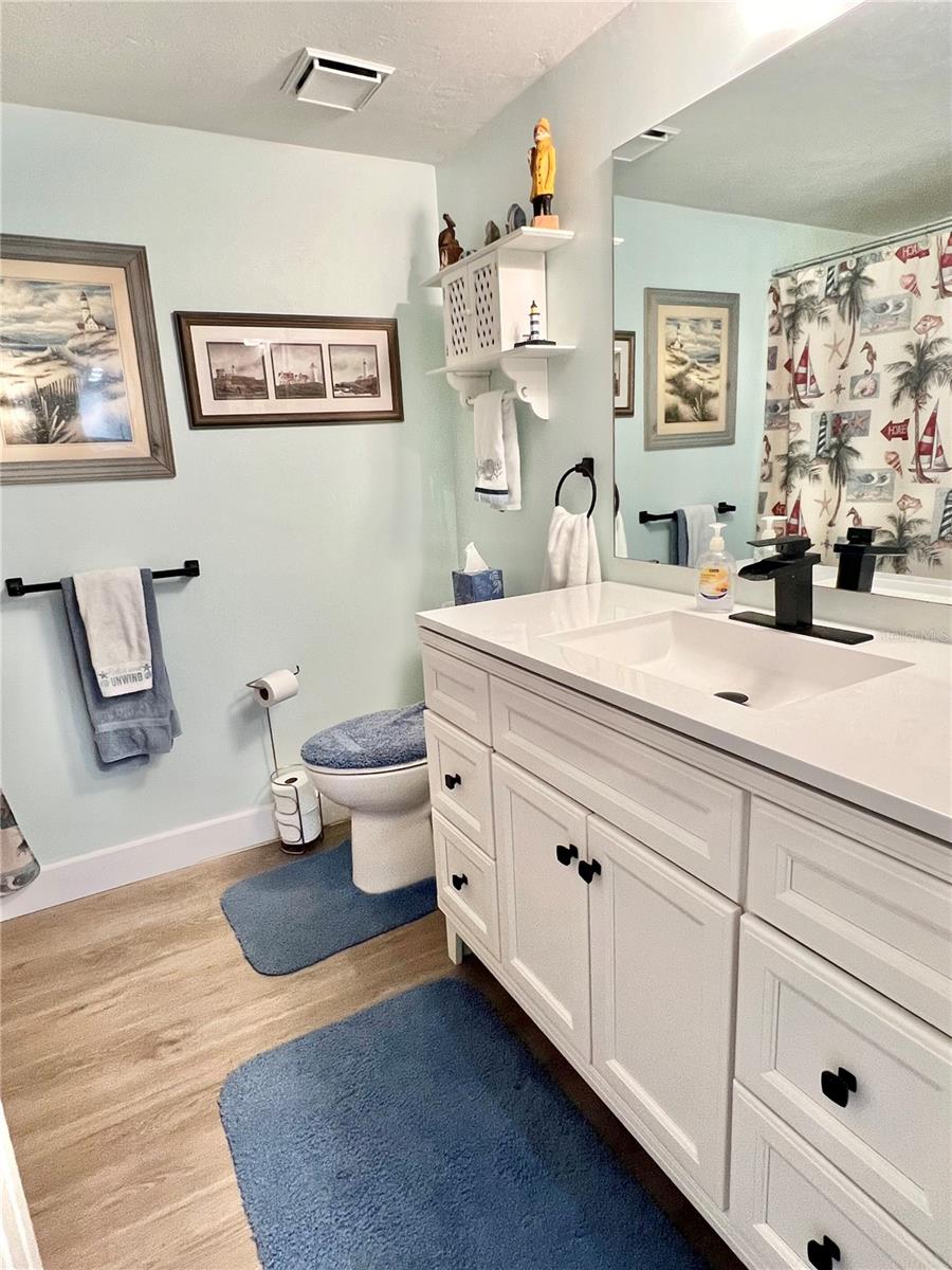 EGRET POINTE PH 03 - Residential