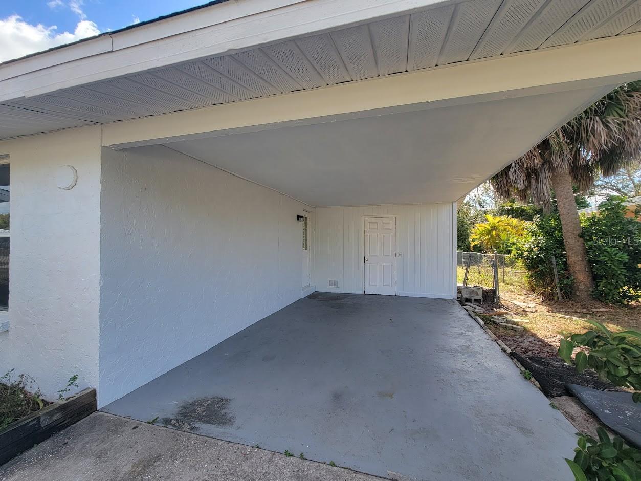 PORT CHARLOTTE SEC 007 - Residential Lease