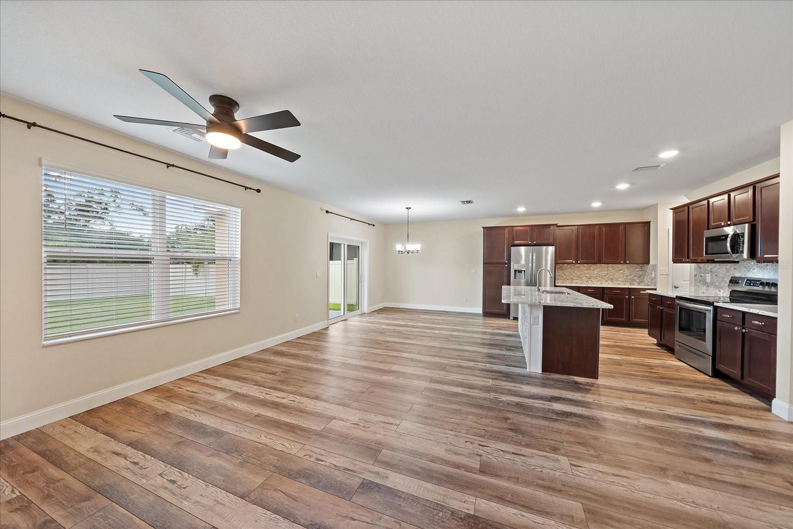 ASHTON MEADOWS - Residential