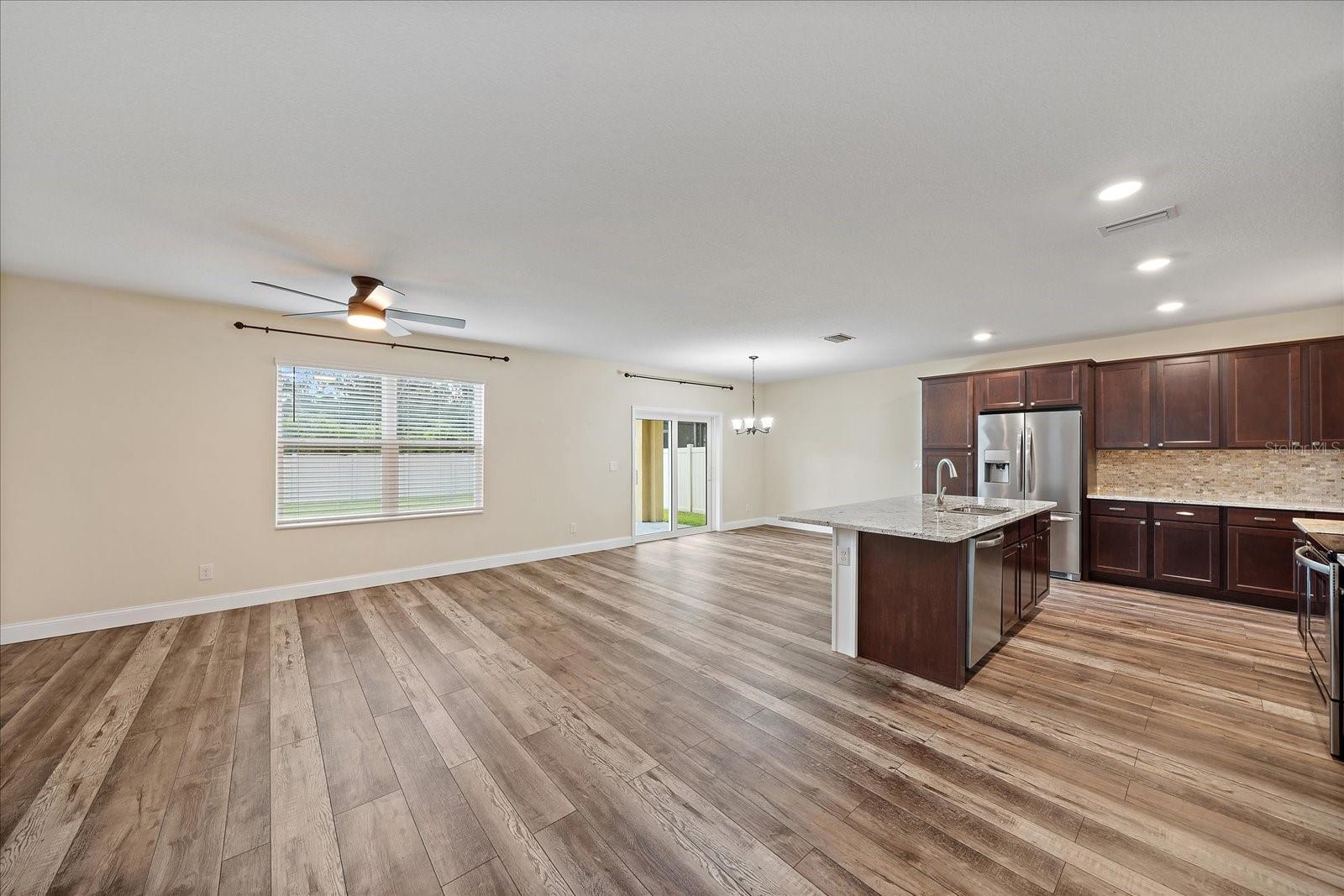 ASHTON MEADOWS - Residential