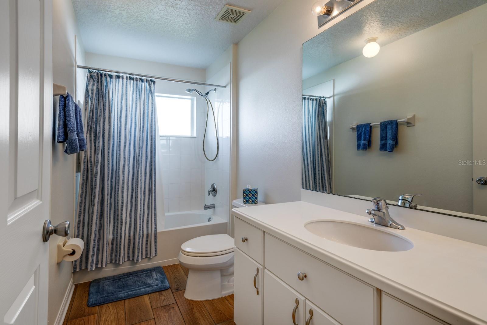 LEESBURG LEGACY - Residential