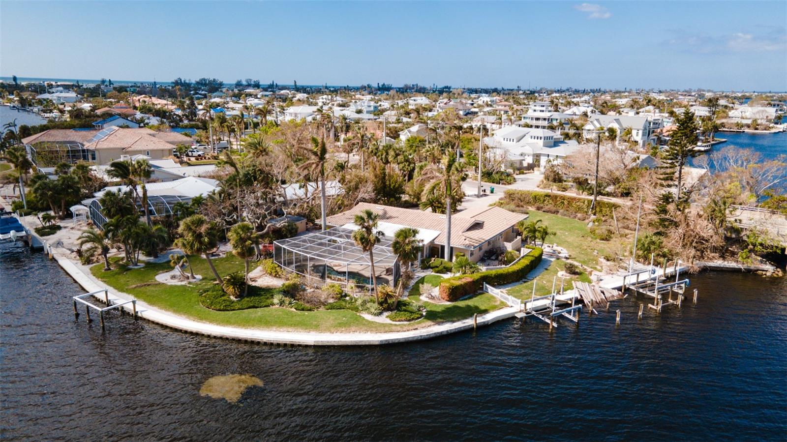 543 KEY ROYALE DRIVE