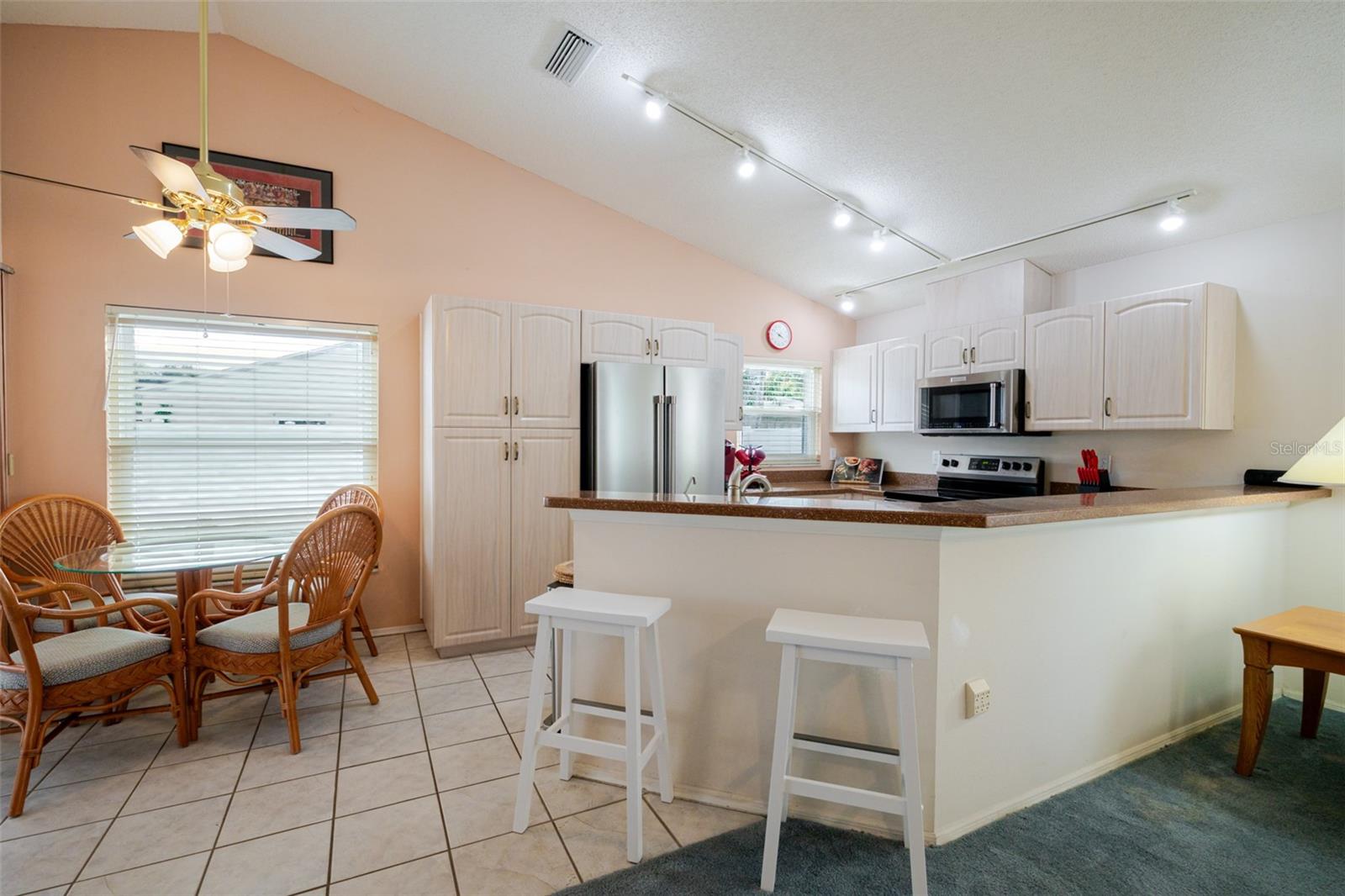 MAPLE HAMMOCK - Residential