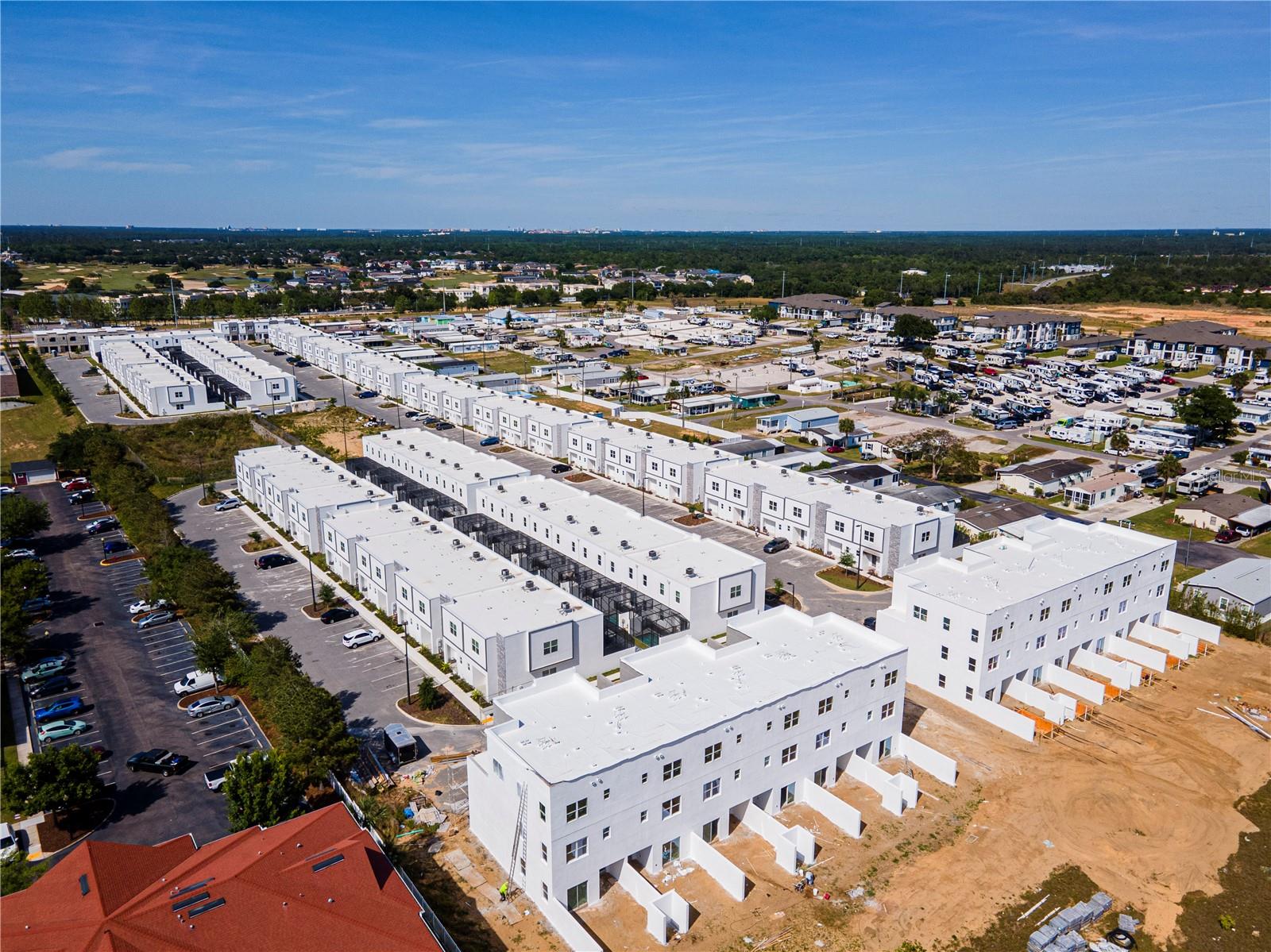 AZUR RESIDENCE - Residential