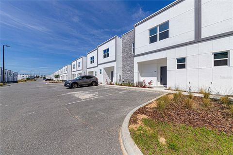 Photo of 400 Famagusta Drive, Davenport, FL 33896 (MLS # O6353835)