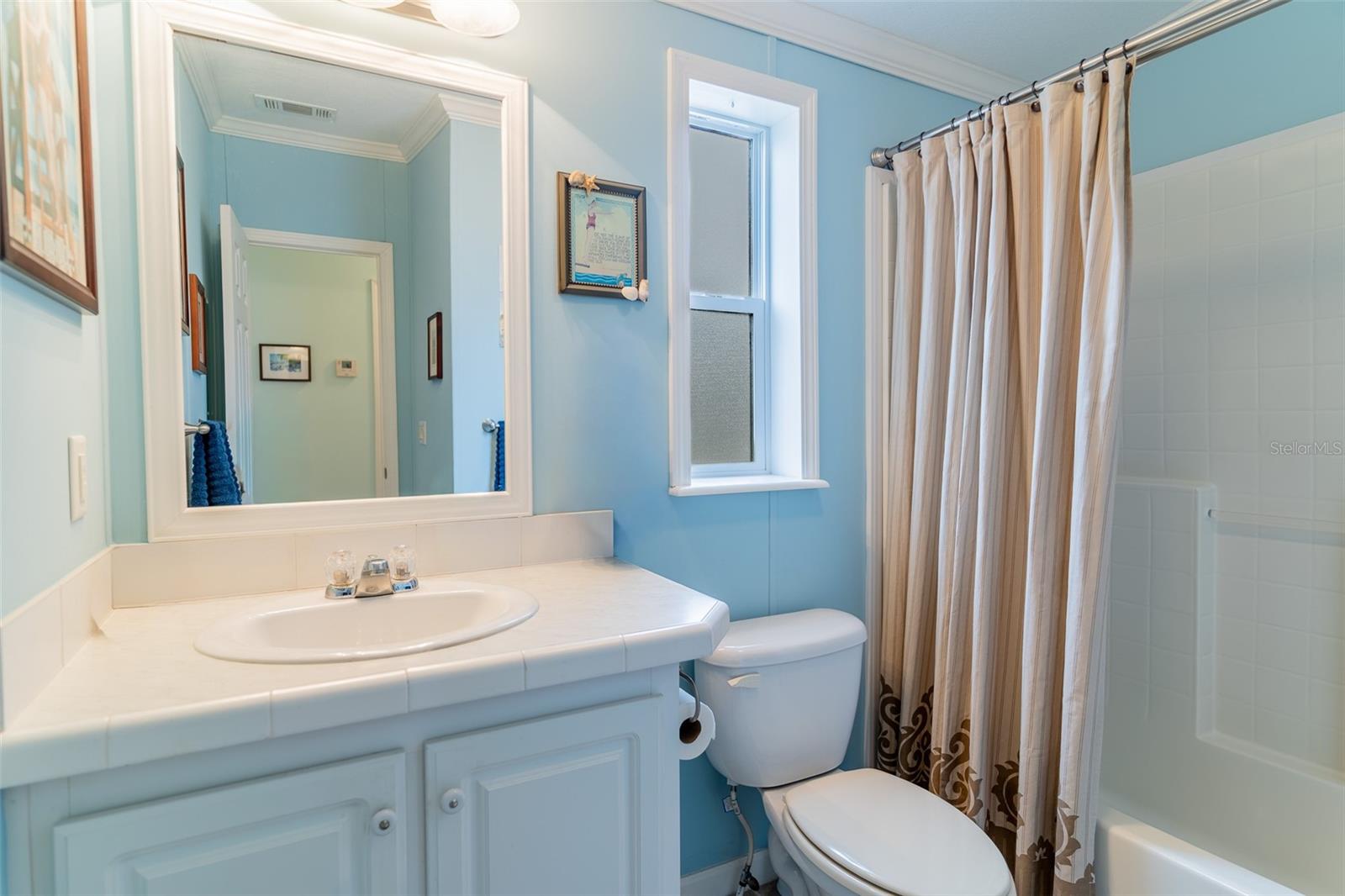 SADDLEBAG LAKE - Residential