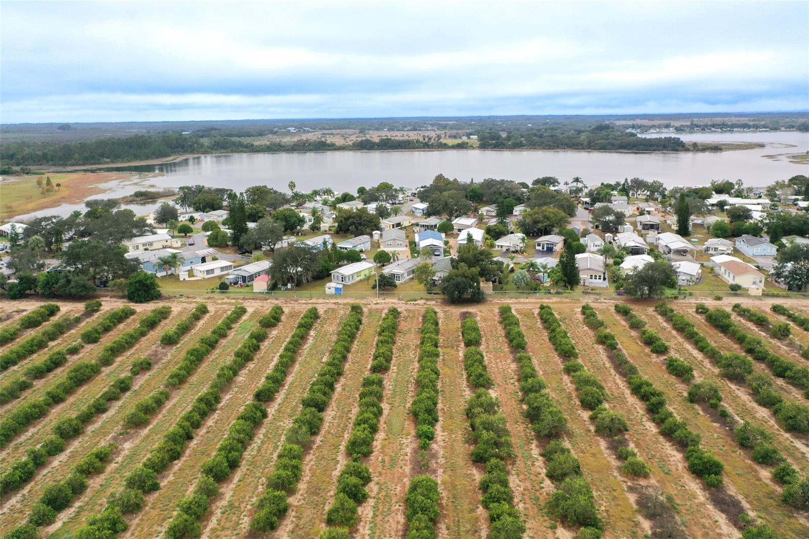 SADDLEBAG LAKE - Residential