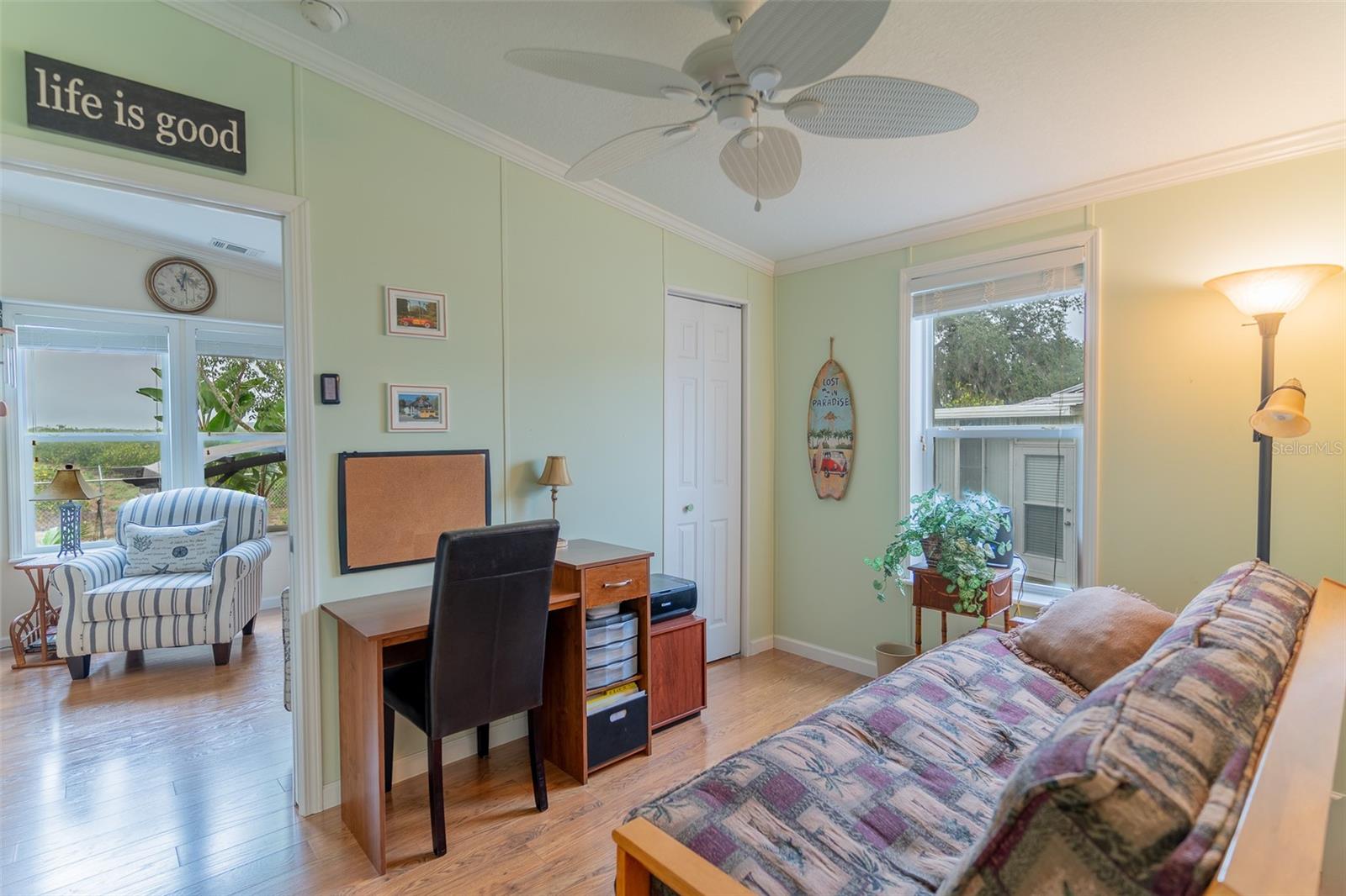 SADDLEBAG LAKE - Residential