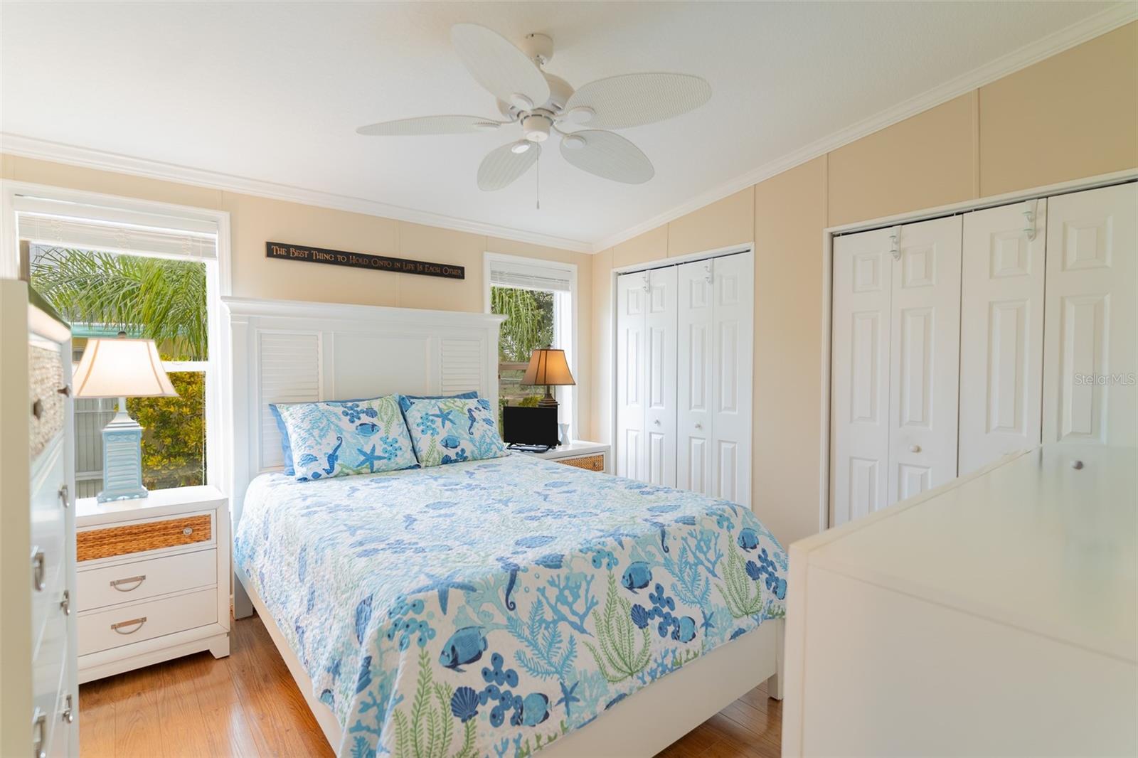 SADDLEBAG LAKE - Residential