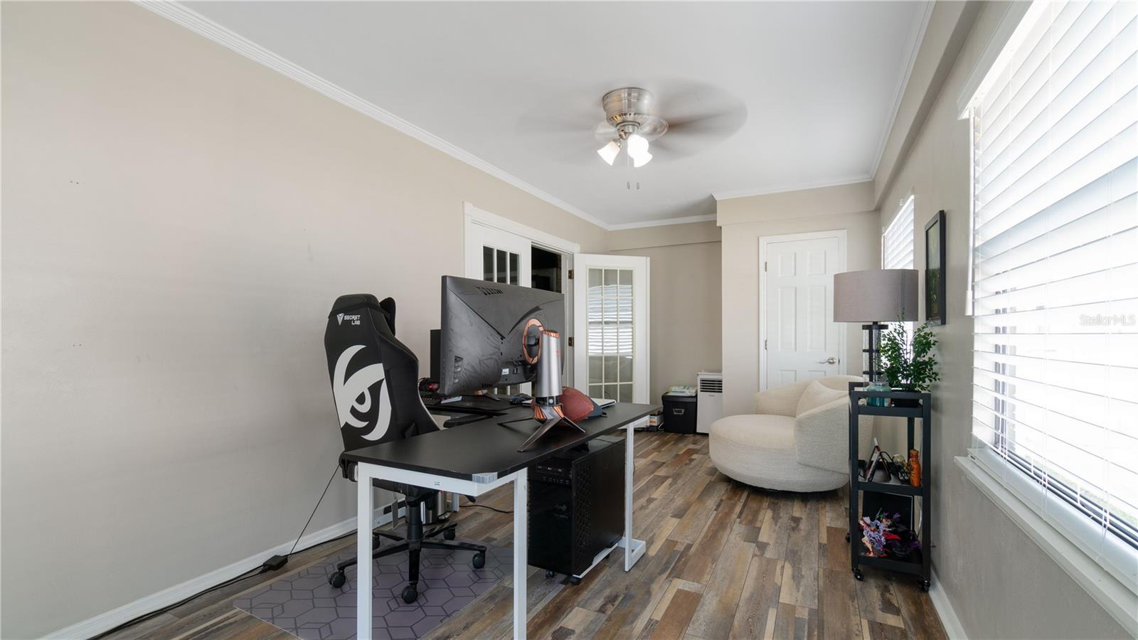 PELICAN BAY PH 03 UNIT 01 - Residential