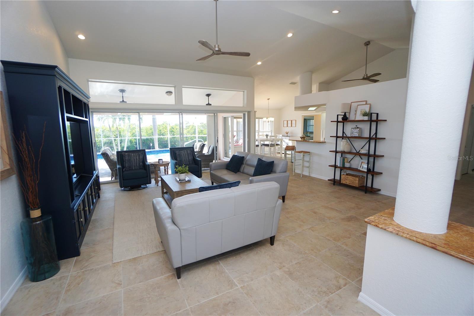 PUNTA GORDA ISLES SEC 15 - Residential
