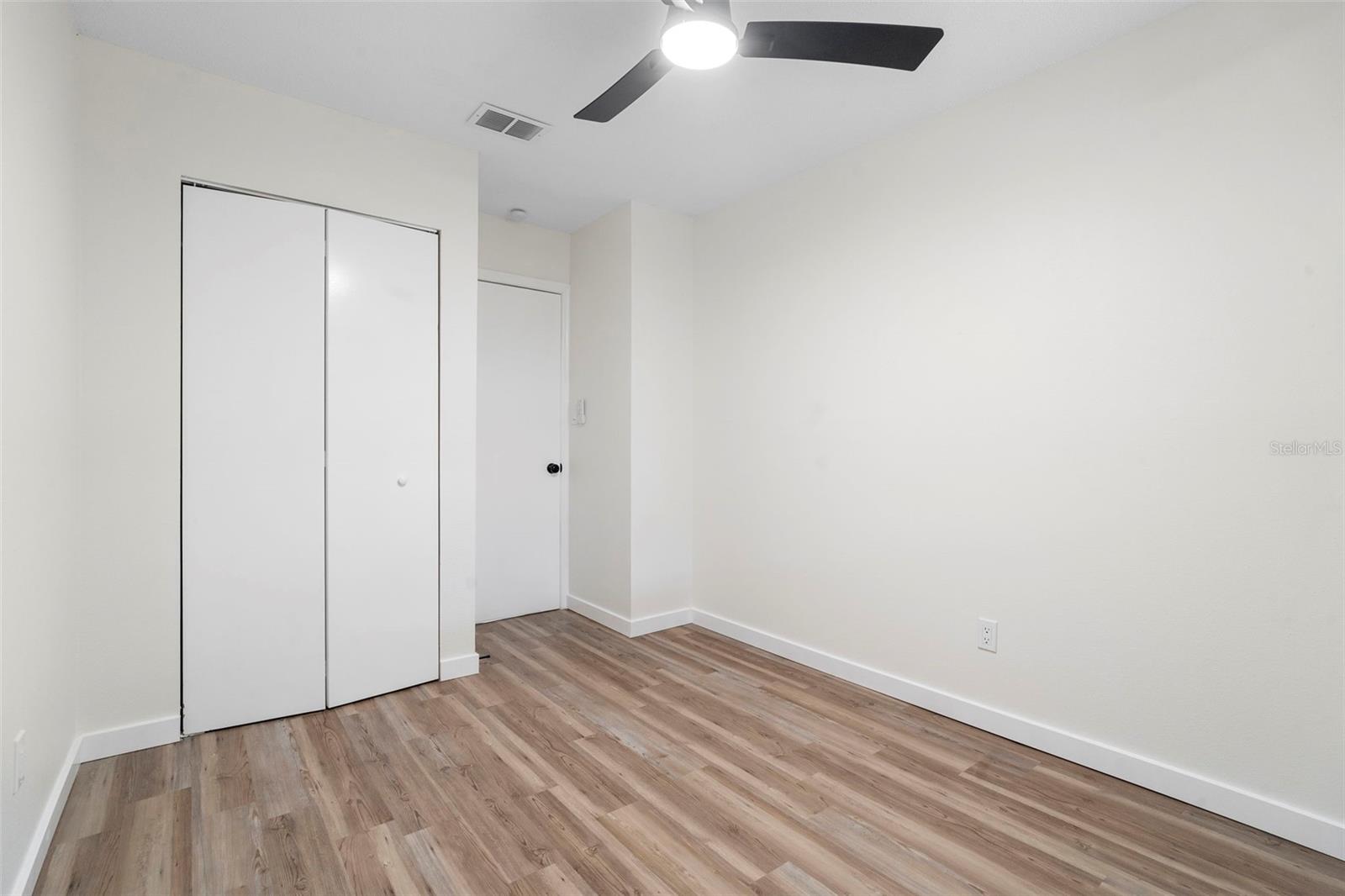 PINECREST ESTATES - Residential