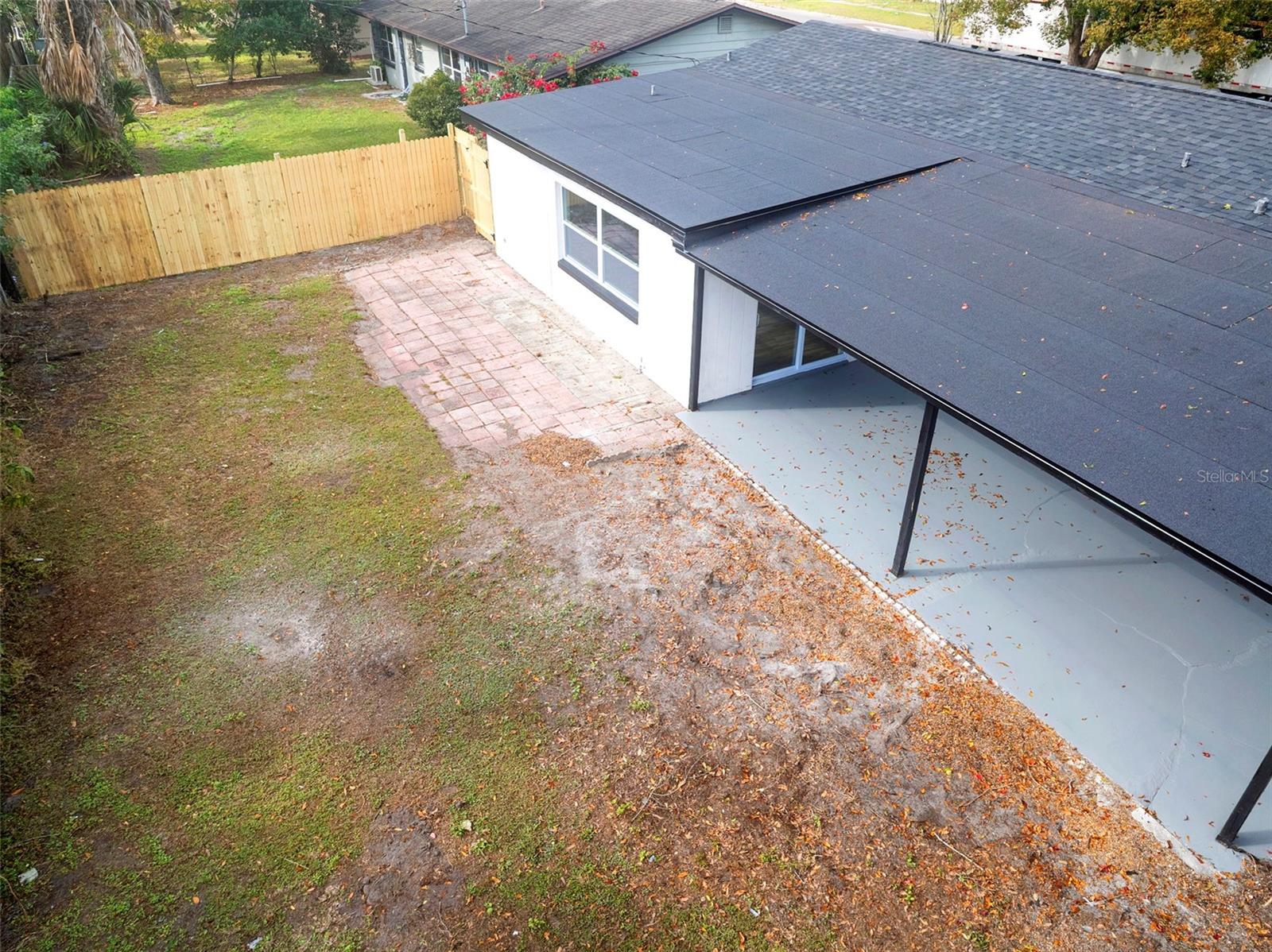 PINECREST ESTATES - Residential