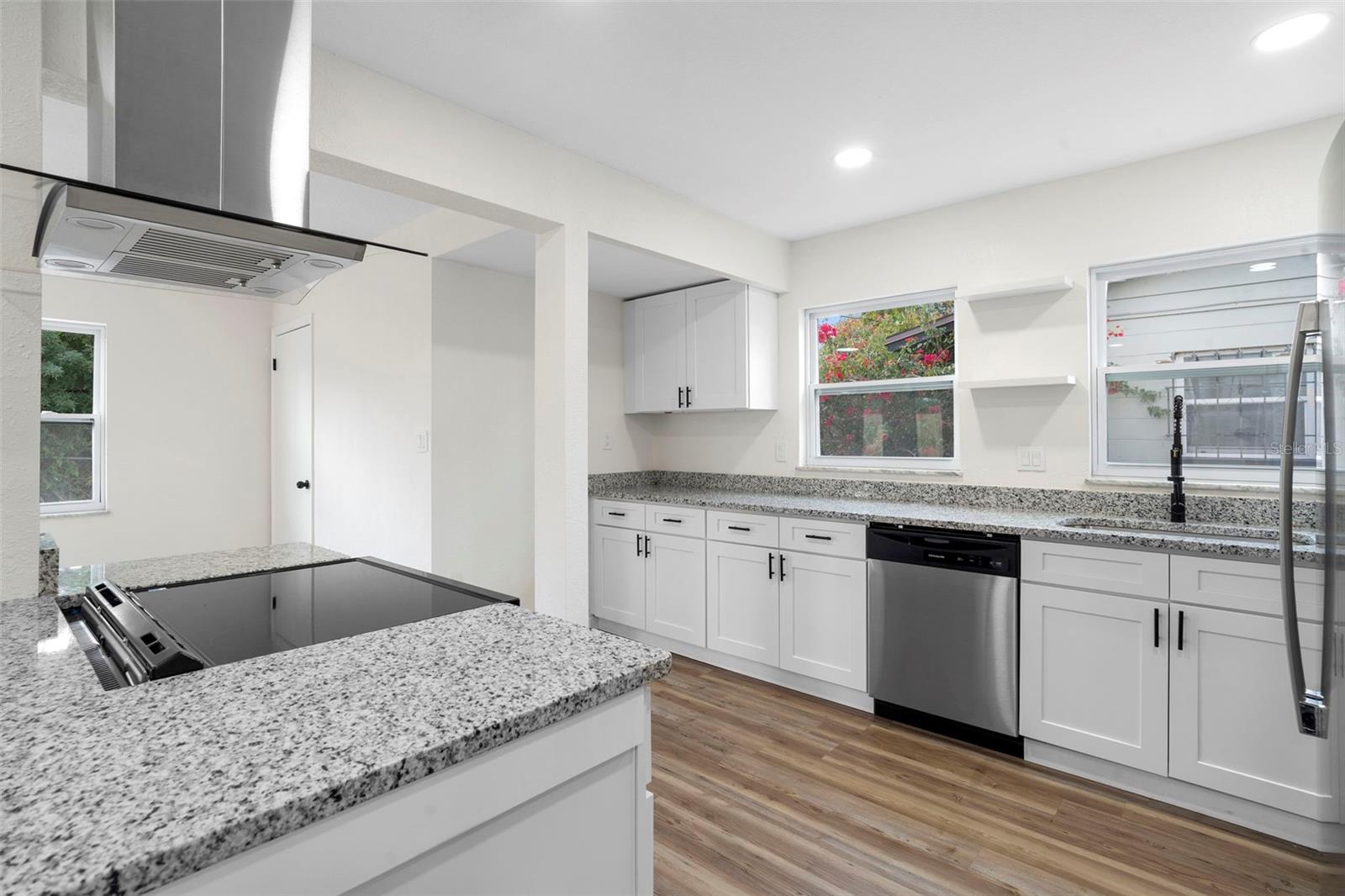 PINECREST ESTATES - Residential