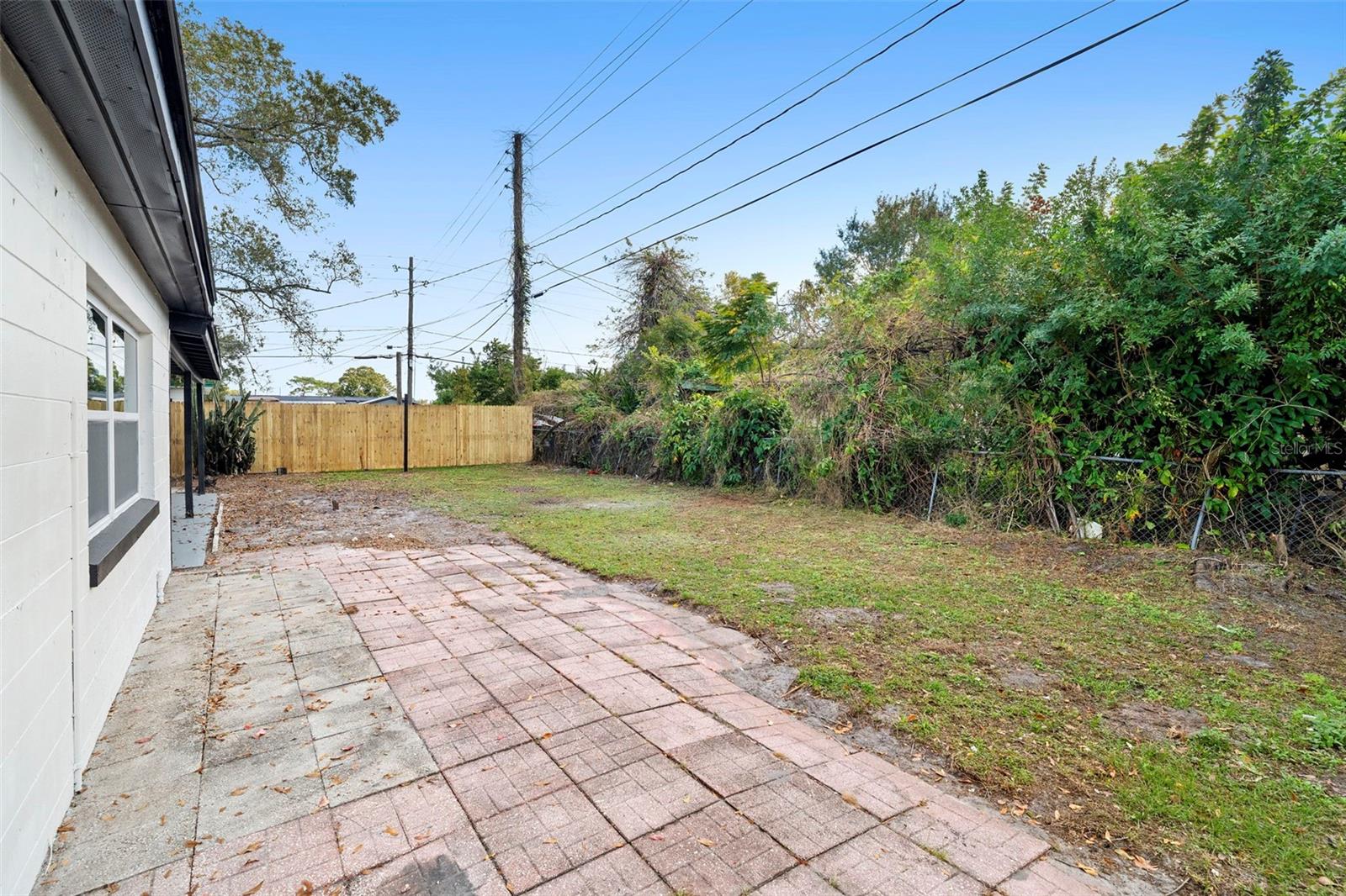 PINECREST ESTATES - Residential