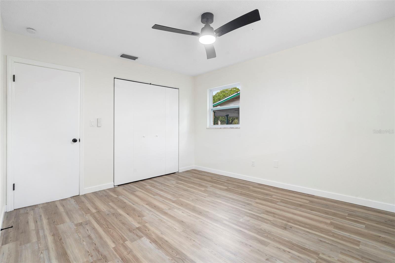 PINECREST ESTATES - Residential