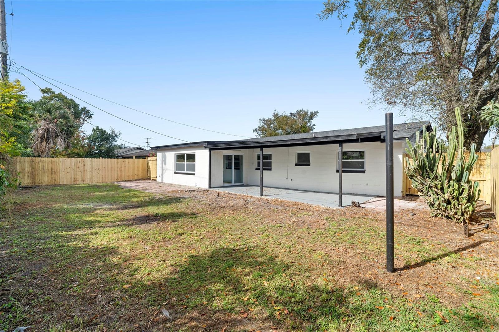 PINECREST ESTATES - Residential