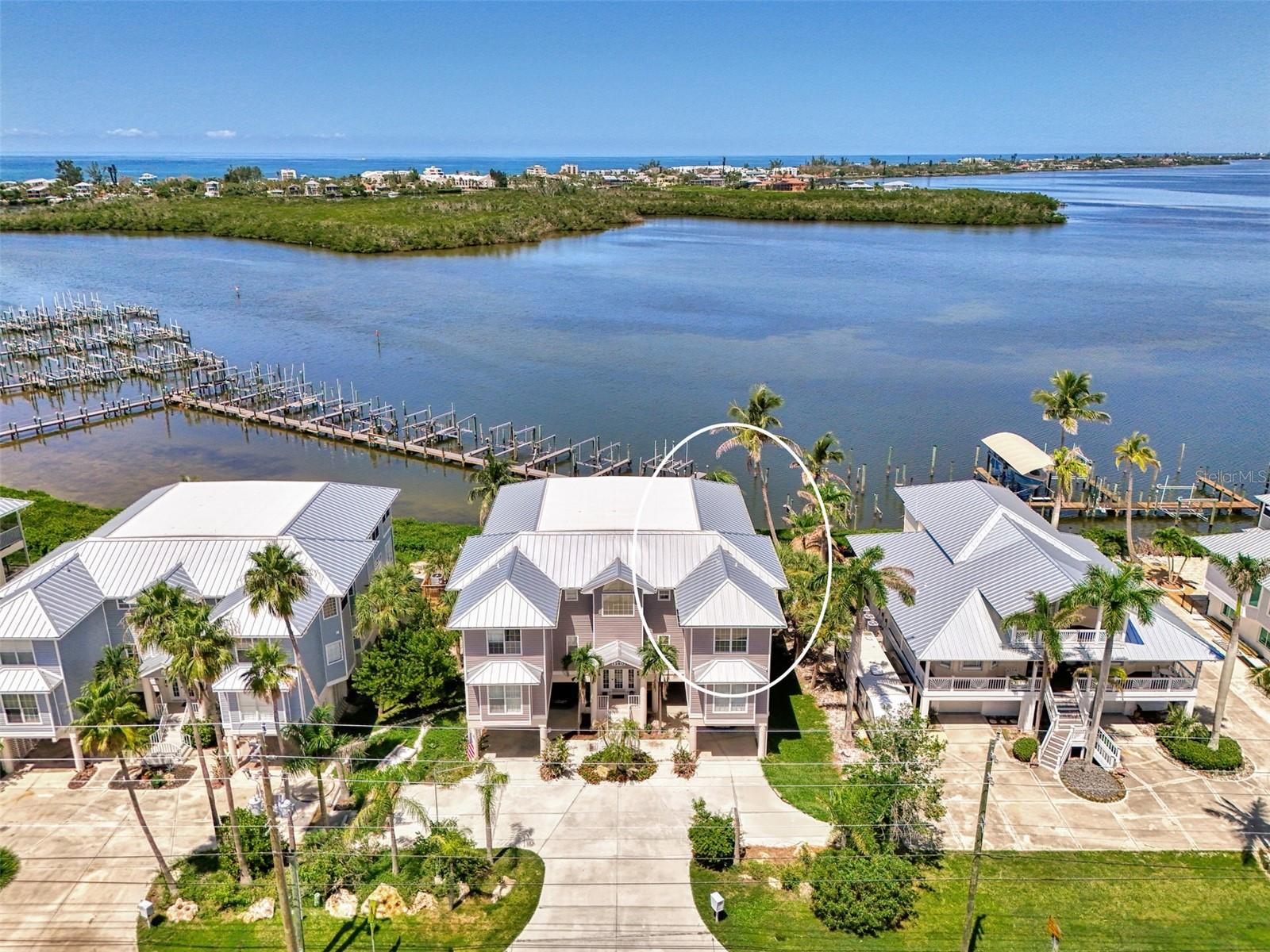 1380 BEACH ROAD 4