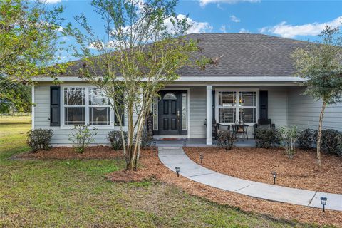 A home in FORT WHITE