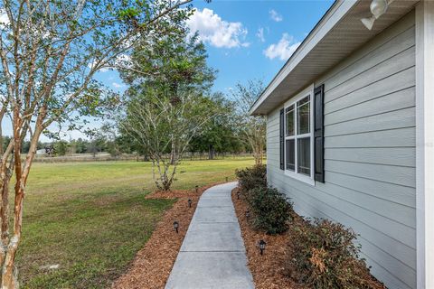 A home in FORT WHITE