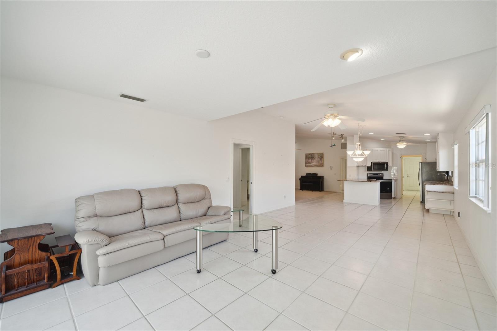 VILLAGEWALK - Residential