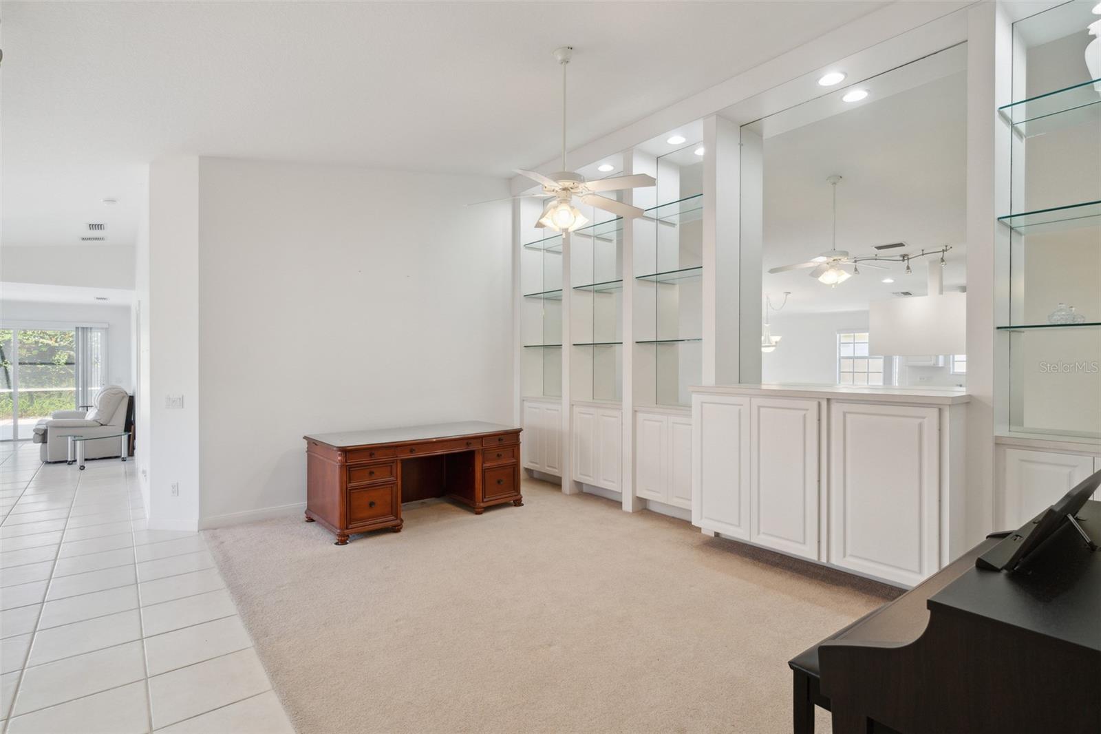 VILLAGEWALK - Residential