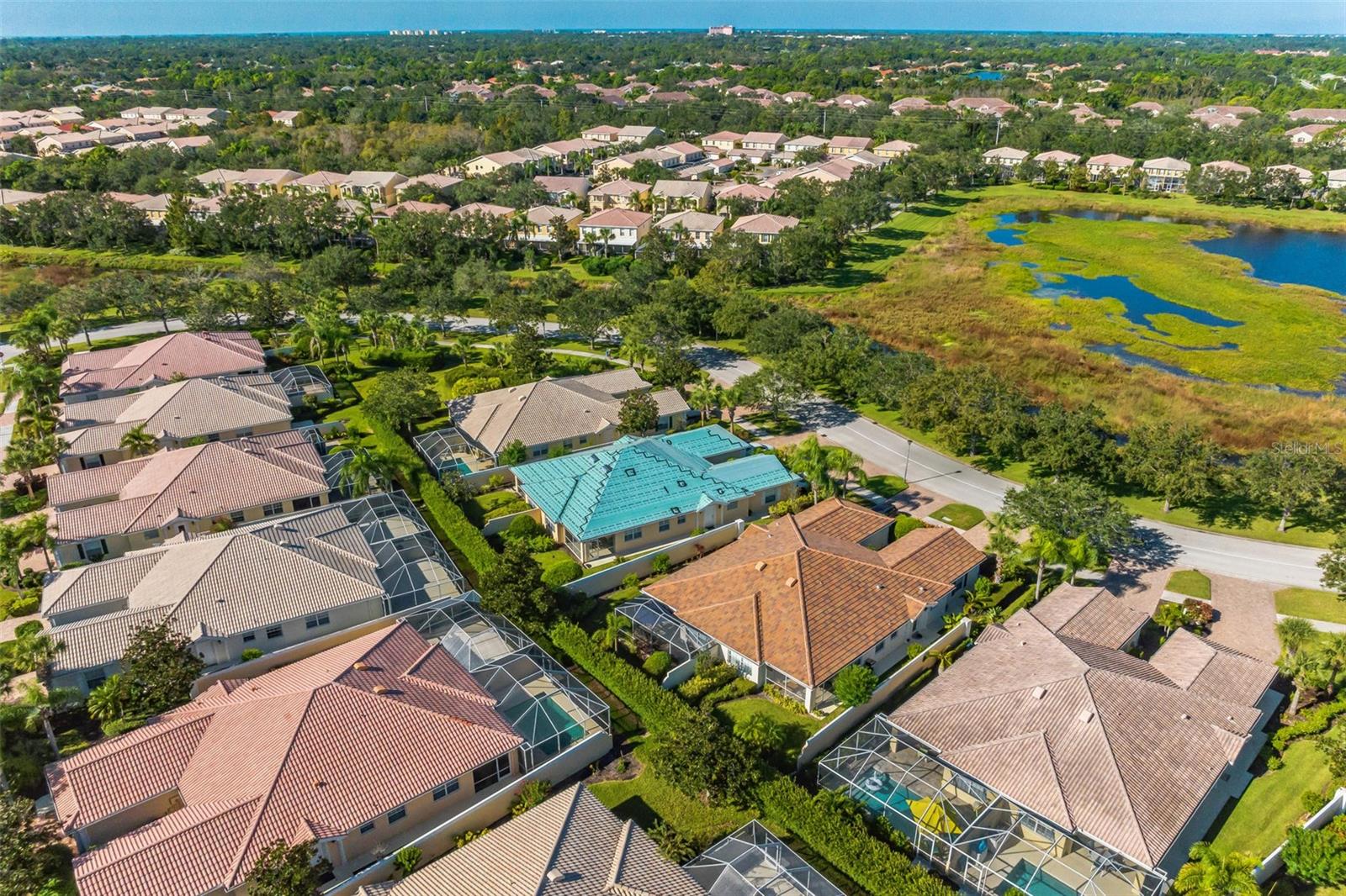 VILLAGEWALK - Residential