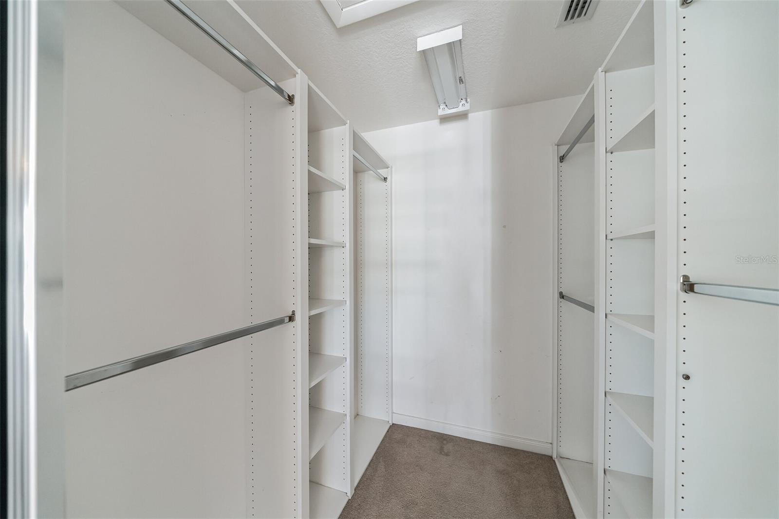 VILLAGEWALK - Residential