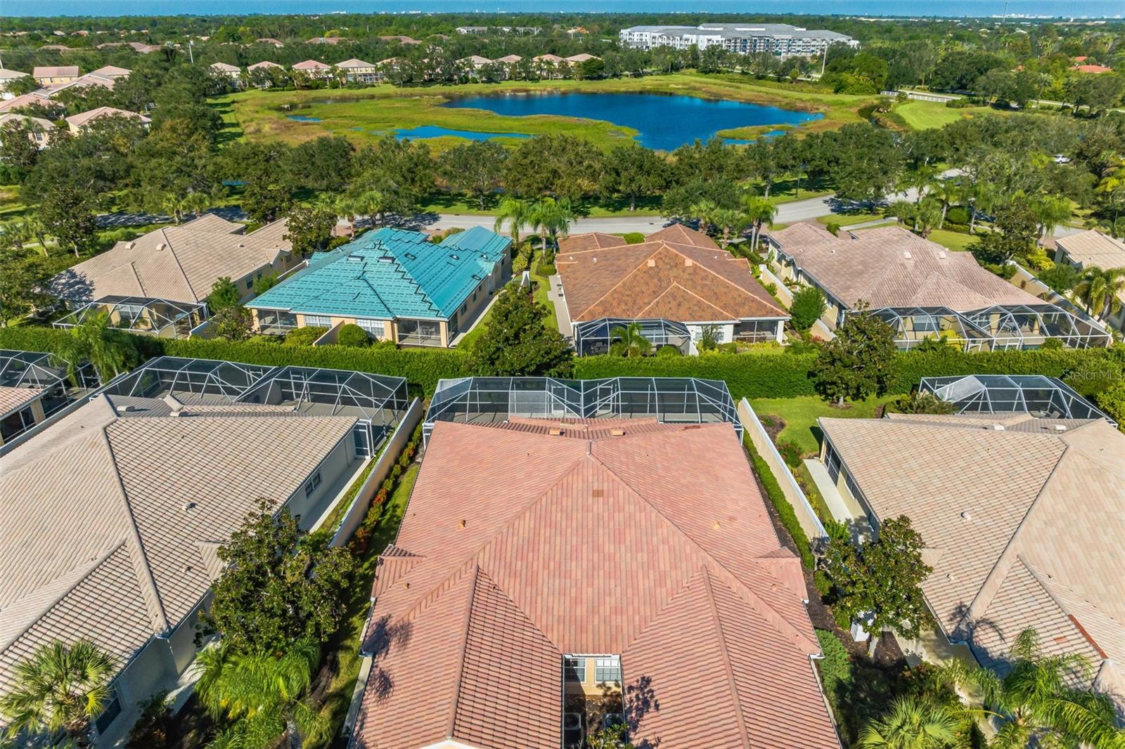 VILLAGEWALK - Residential